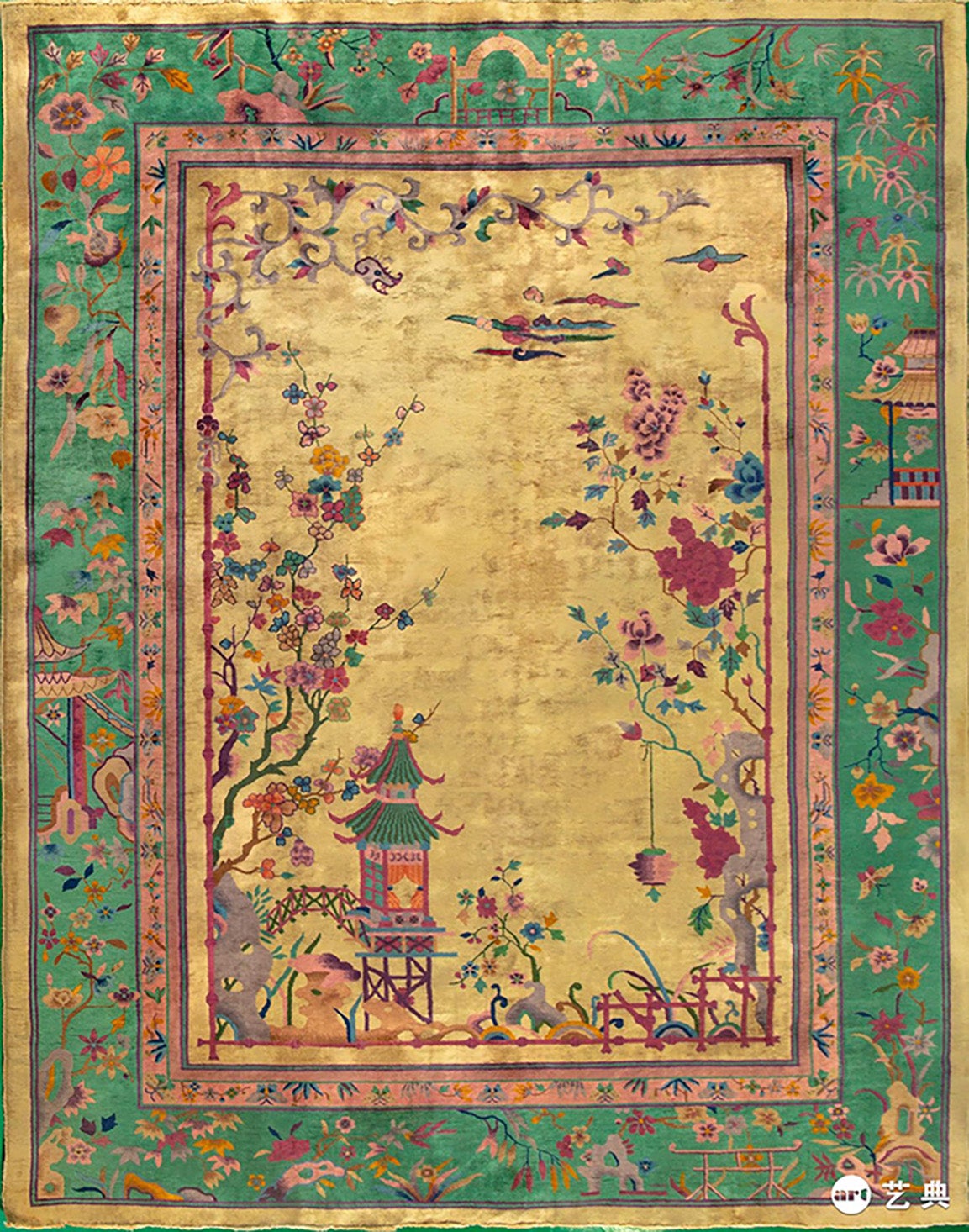 1920s Chinese Art Deco Carpet ( 8'10" x 11'8" - 270 x 356 ) For Sale