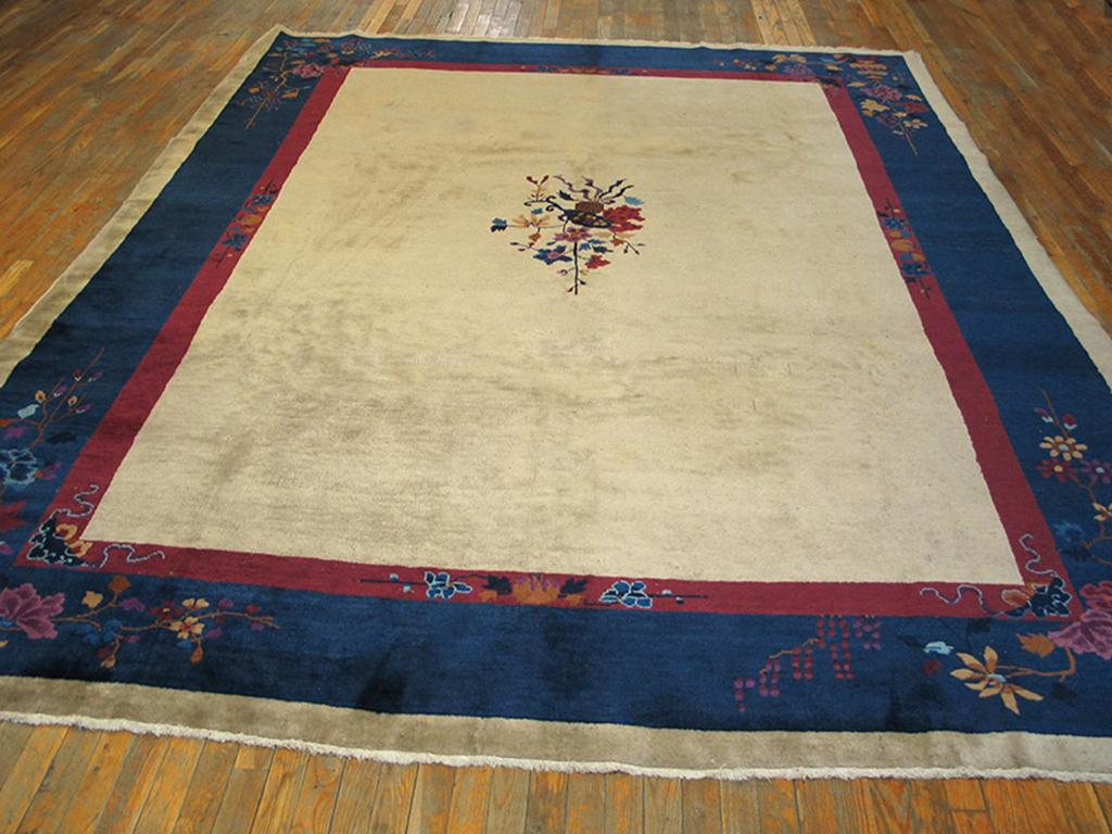 Hand-Knotted 1920s Chinese Art Deco Carpet ( 9'' x 11'8'' - 275 x 355 ) For Sale
