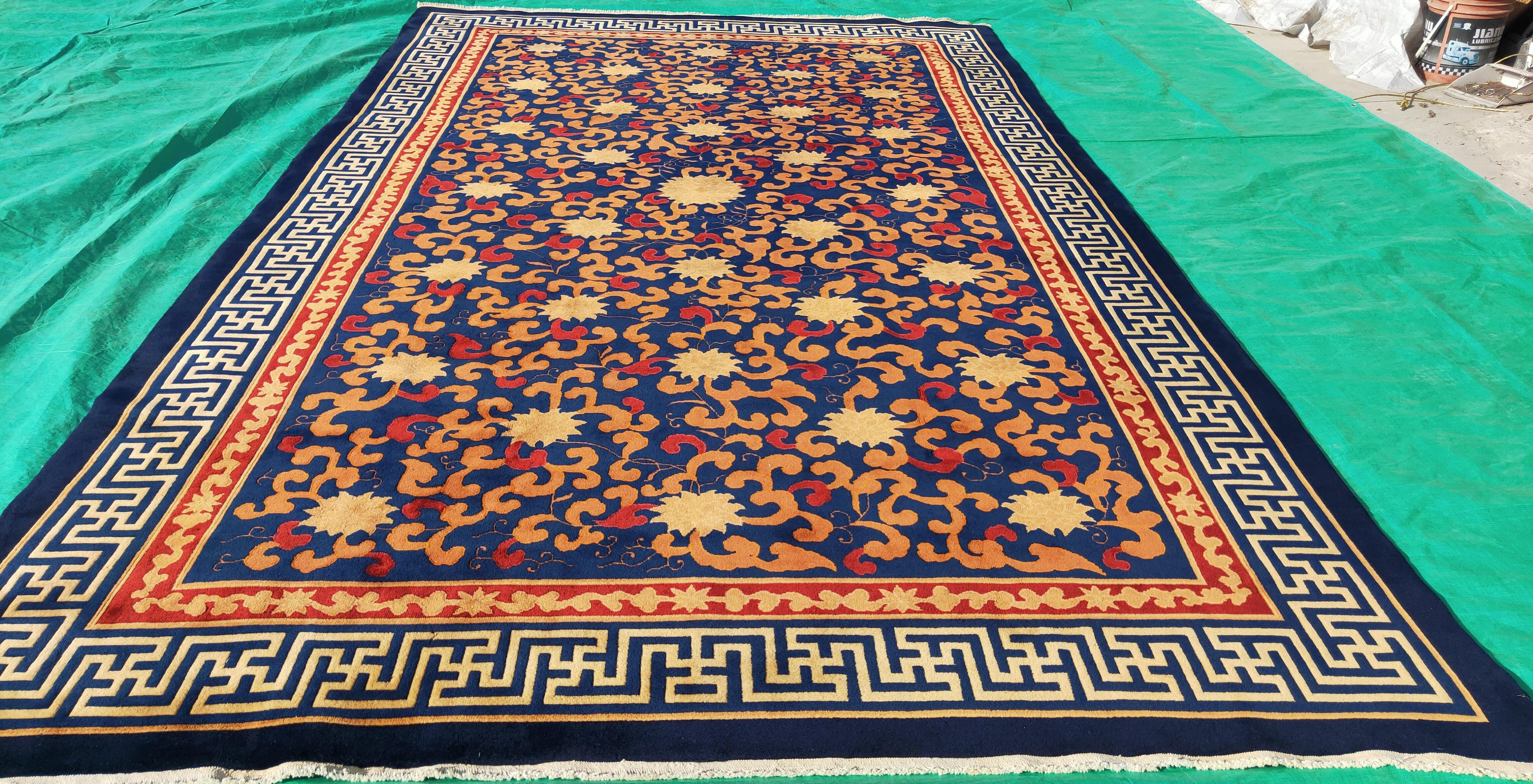 1920s Chinese Art Deco Carpet (  9' x 14' 9