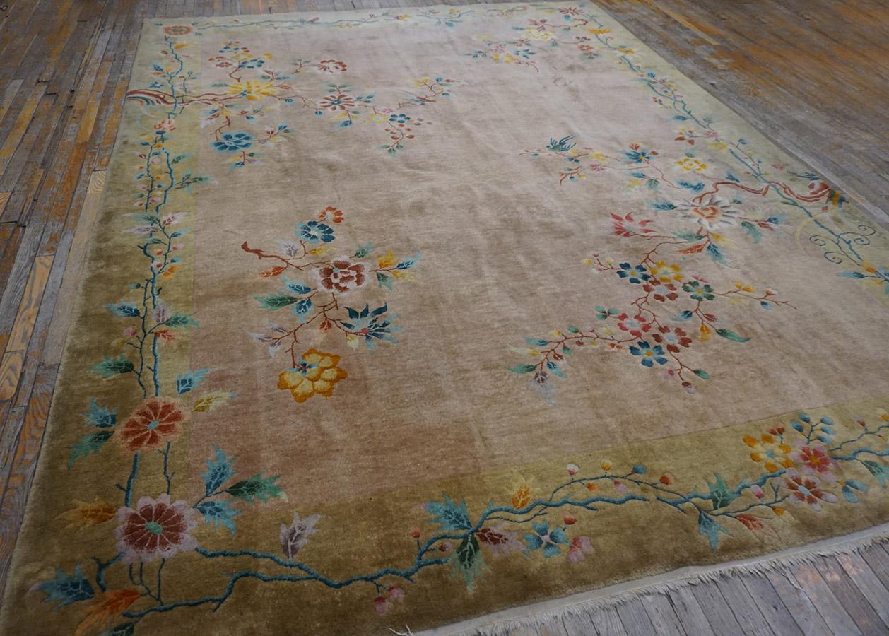Early 20th Century 1920s Chinese Art Deco Carpet ( 9' x 12'- 275 x 365 ) For Sale
