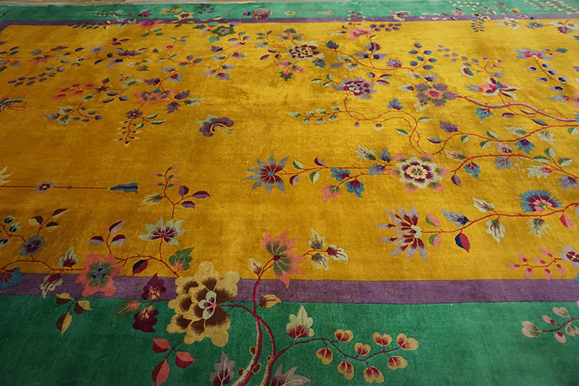 Début du 20ème siècle Tapis chinois Art Déco des années 1920 par Nichols Workshop en vente