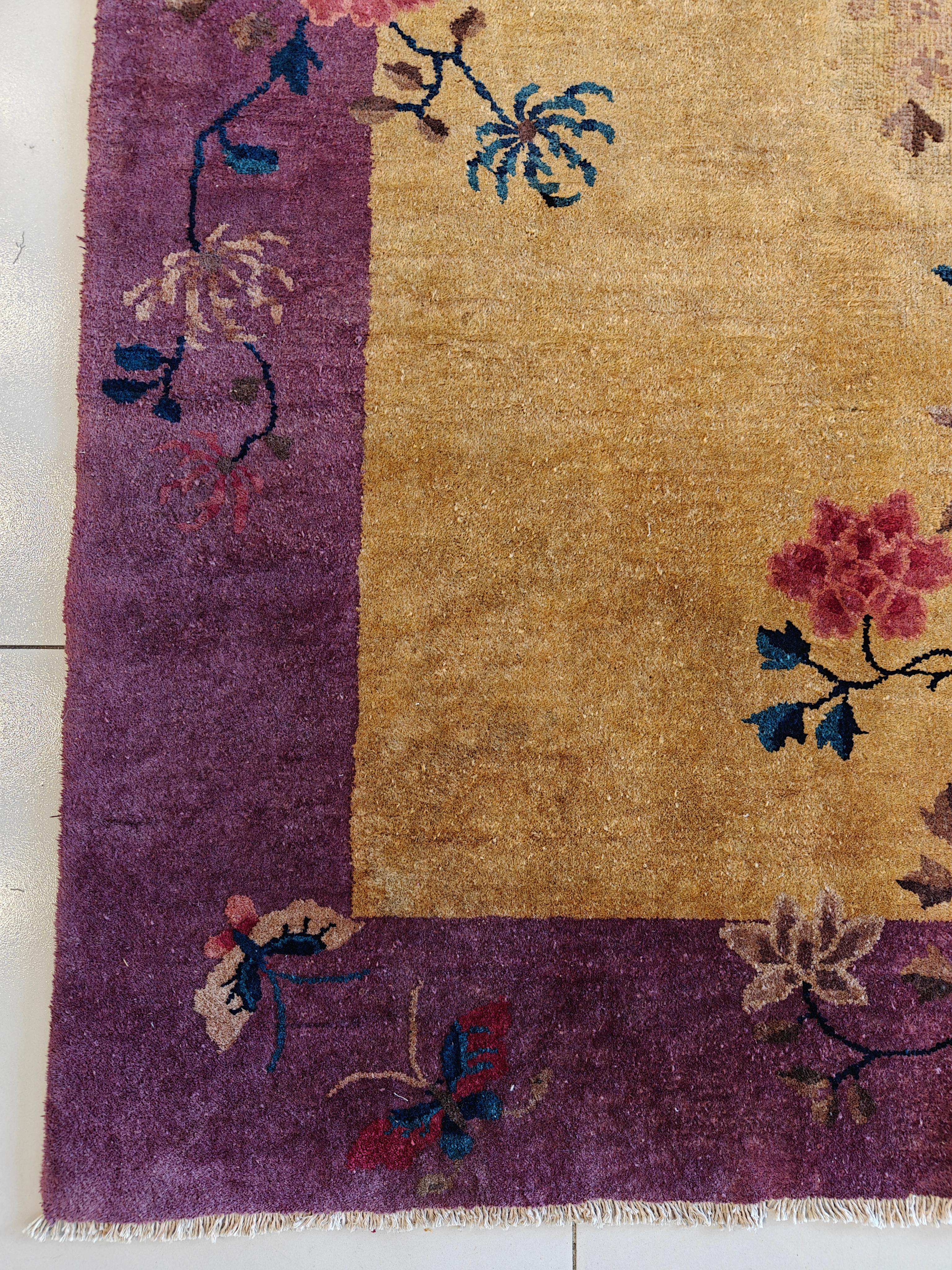 1920s Chinese Art Deco Carpet In Good Condition For Sale In New York, NY