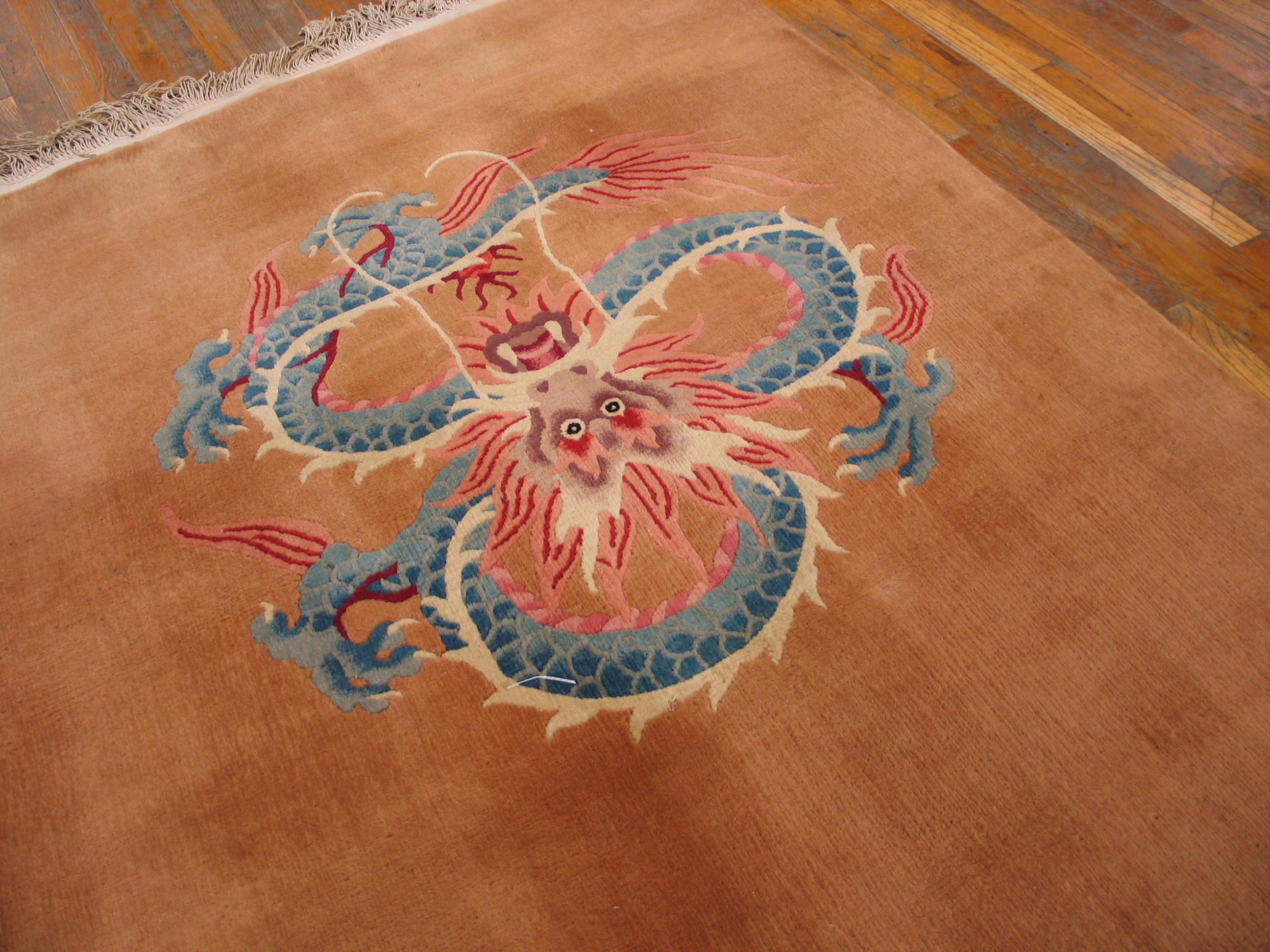 1920s Chinese Art Deco Dragon Carpet ( 9' x 12' - 275 x 365 ) In Good Condition For Sale In New York, NY