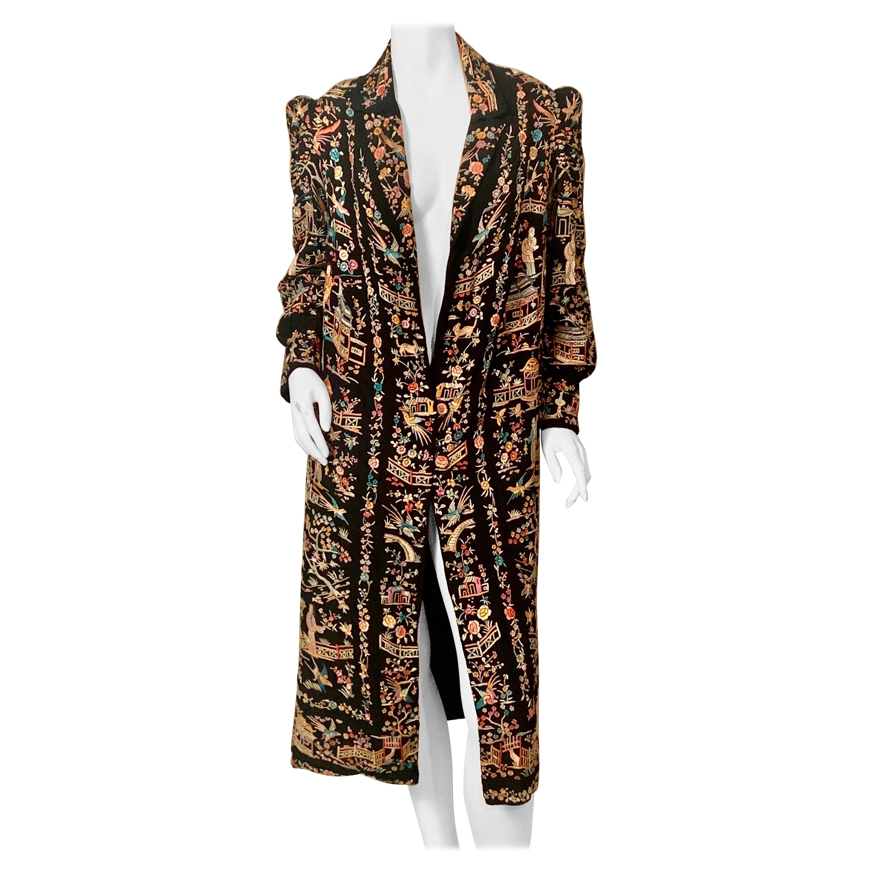 1920's Chinese Hand Embroidered Silk Coat
