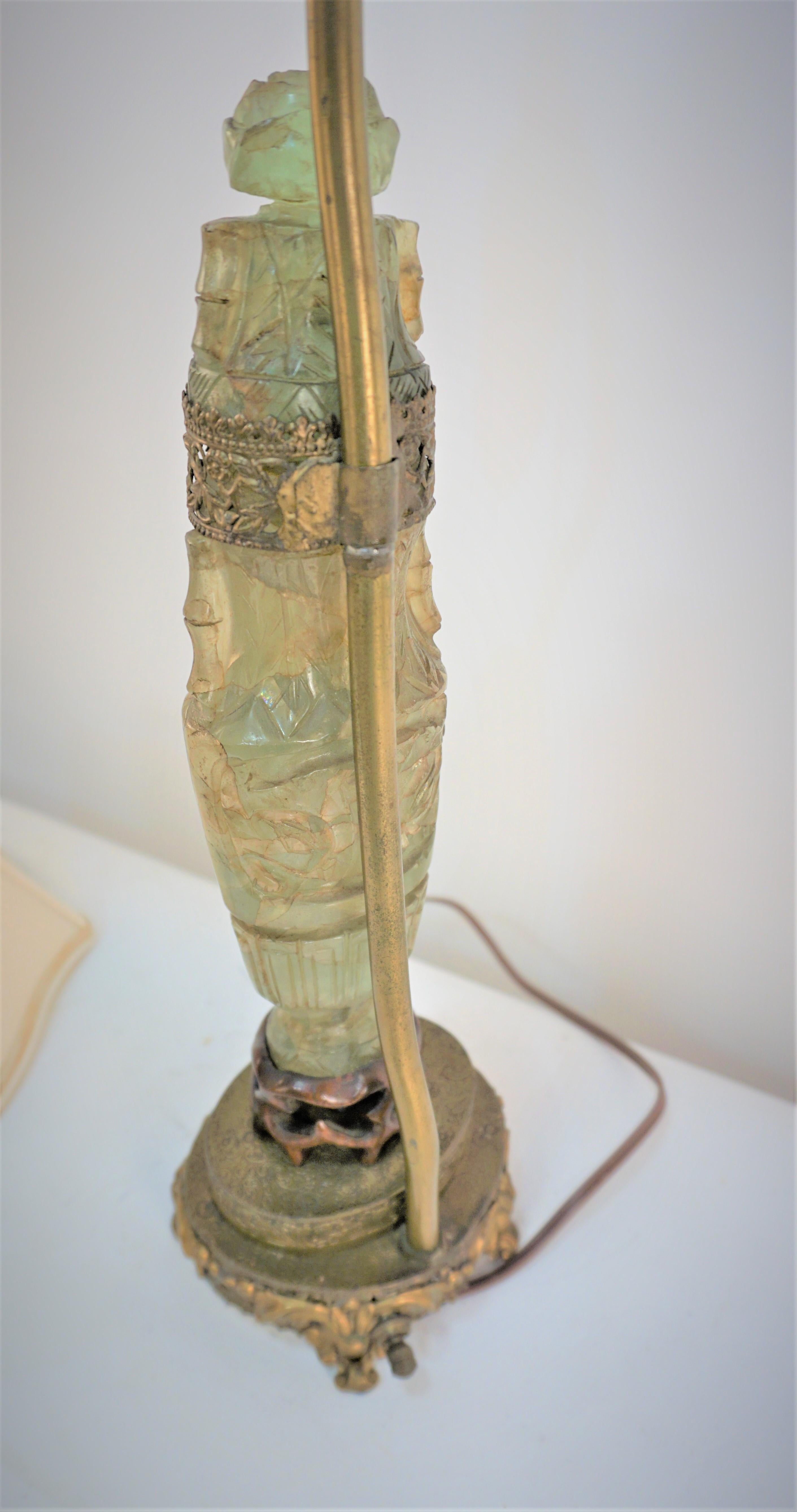 1920's Chinese Jade Quartz Table Lamp. For Sale 2