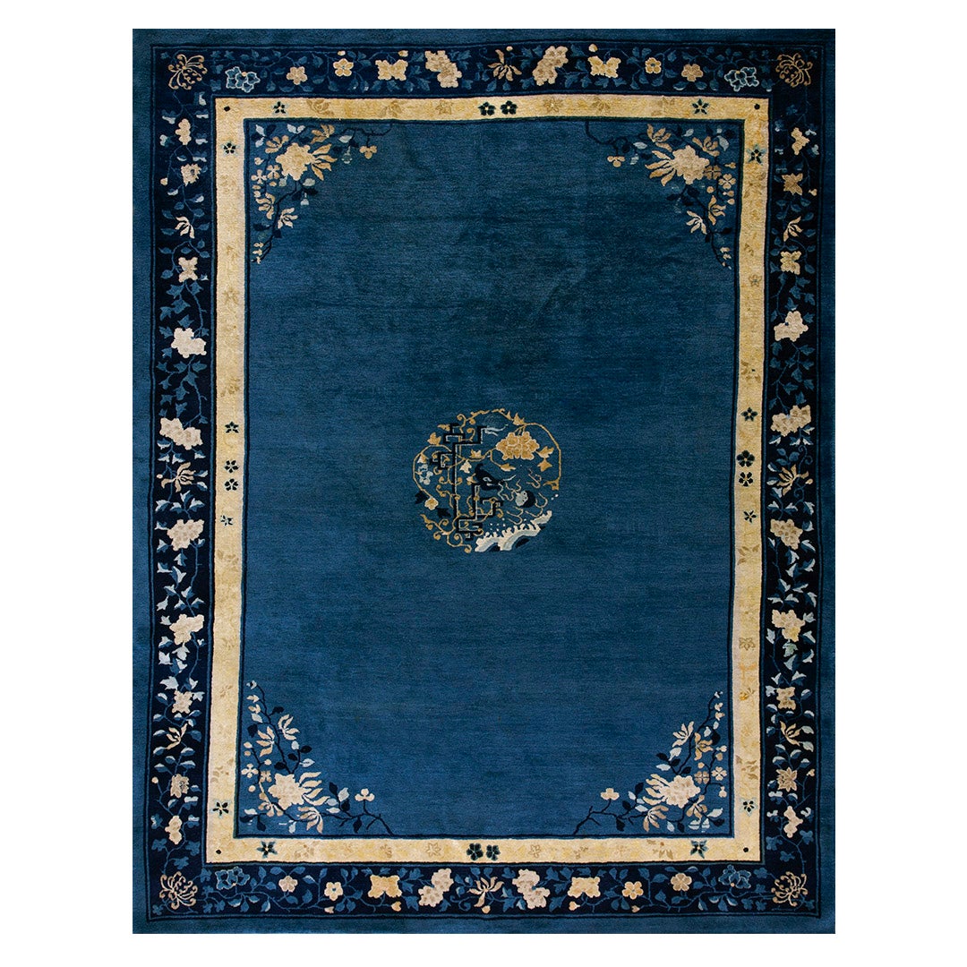 1920s Chinese Peking Carpet ( 8' 1'' x 10' 7'' - 245 x 322 cm ) For Sale