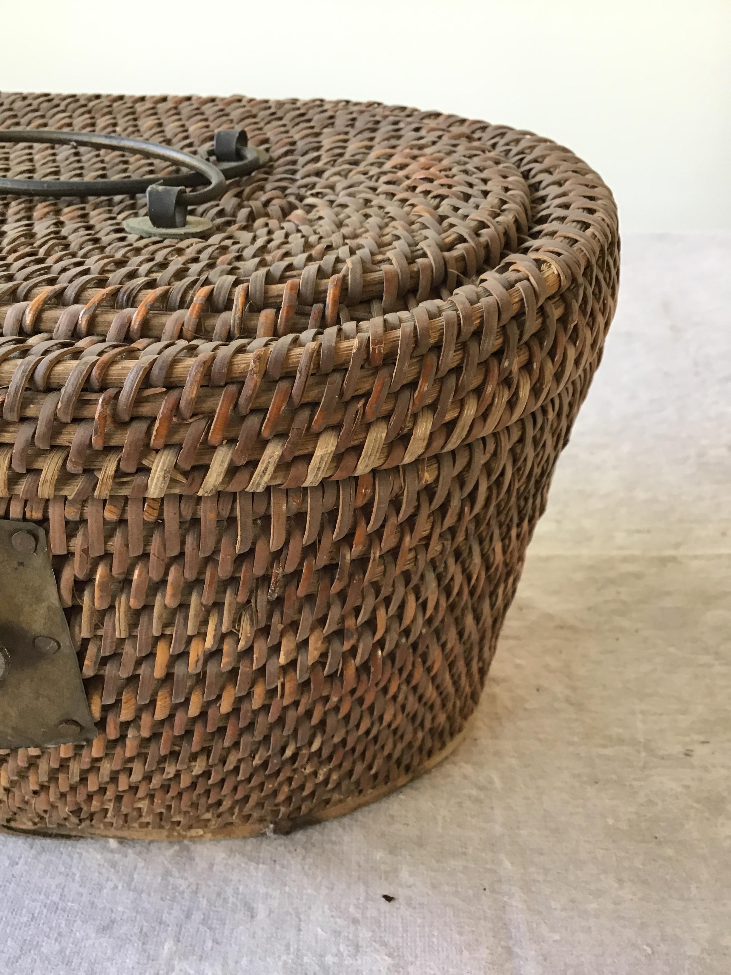 1920s Chinese Wicker and Brass Lunch Basket For Sale 1