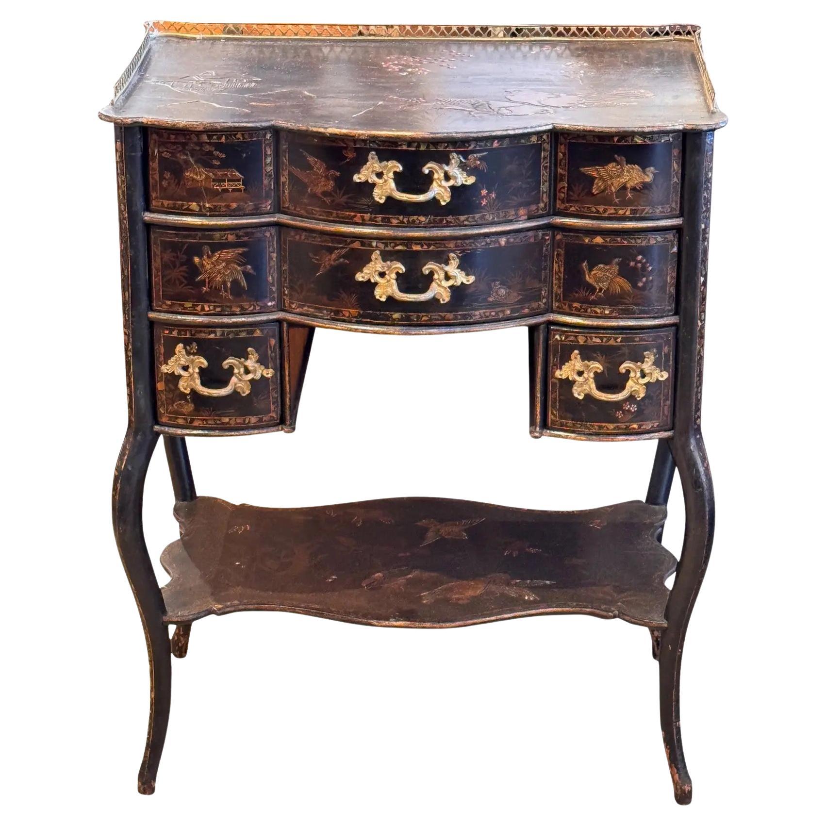 Cabinet Chinoiserie des années 1920 en vente