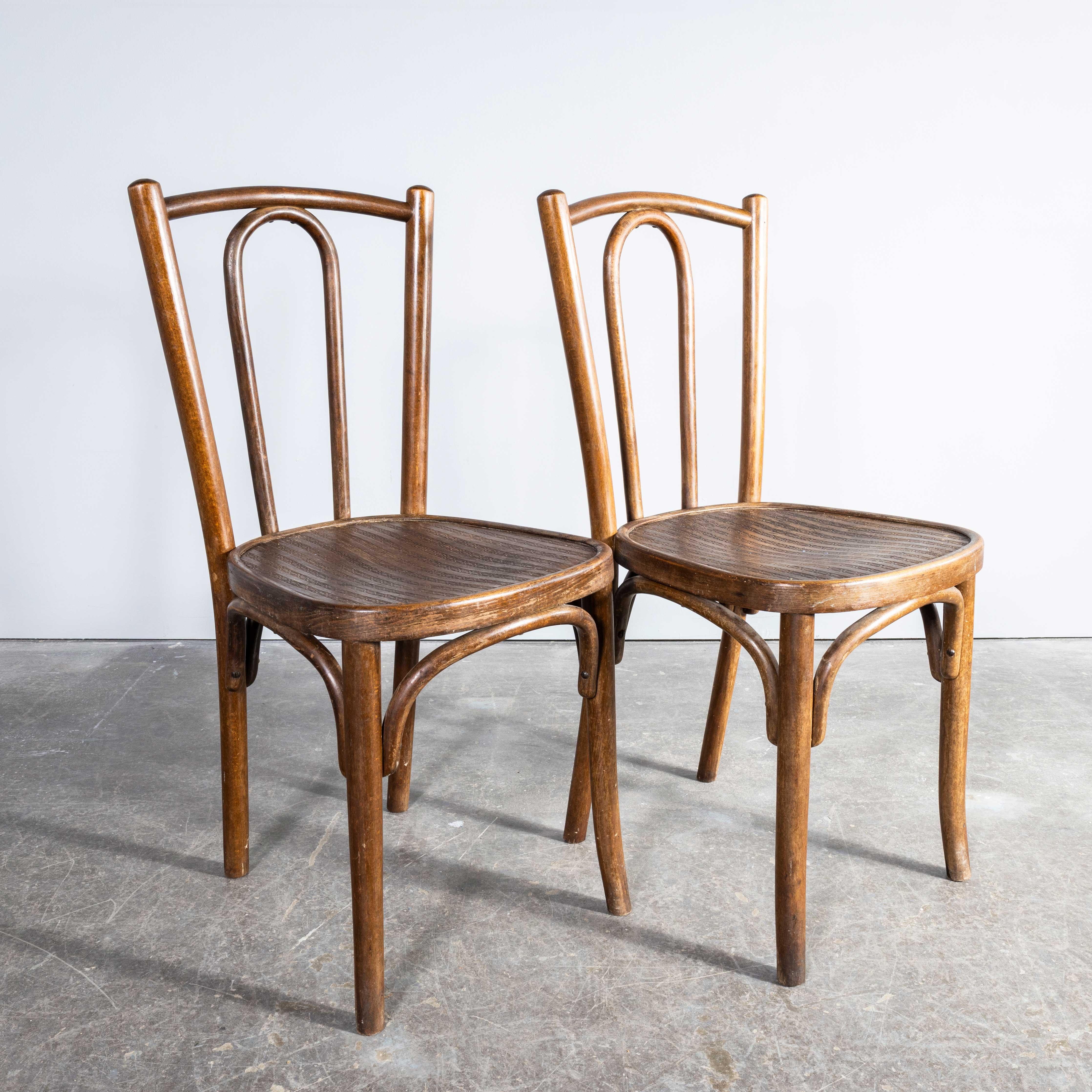 1920's Classic Bentwood Dining Chairs - Austrian - Pair In Good Condition In Hook, Hampshire