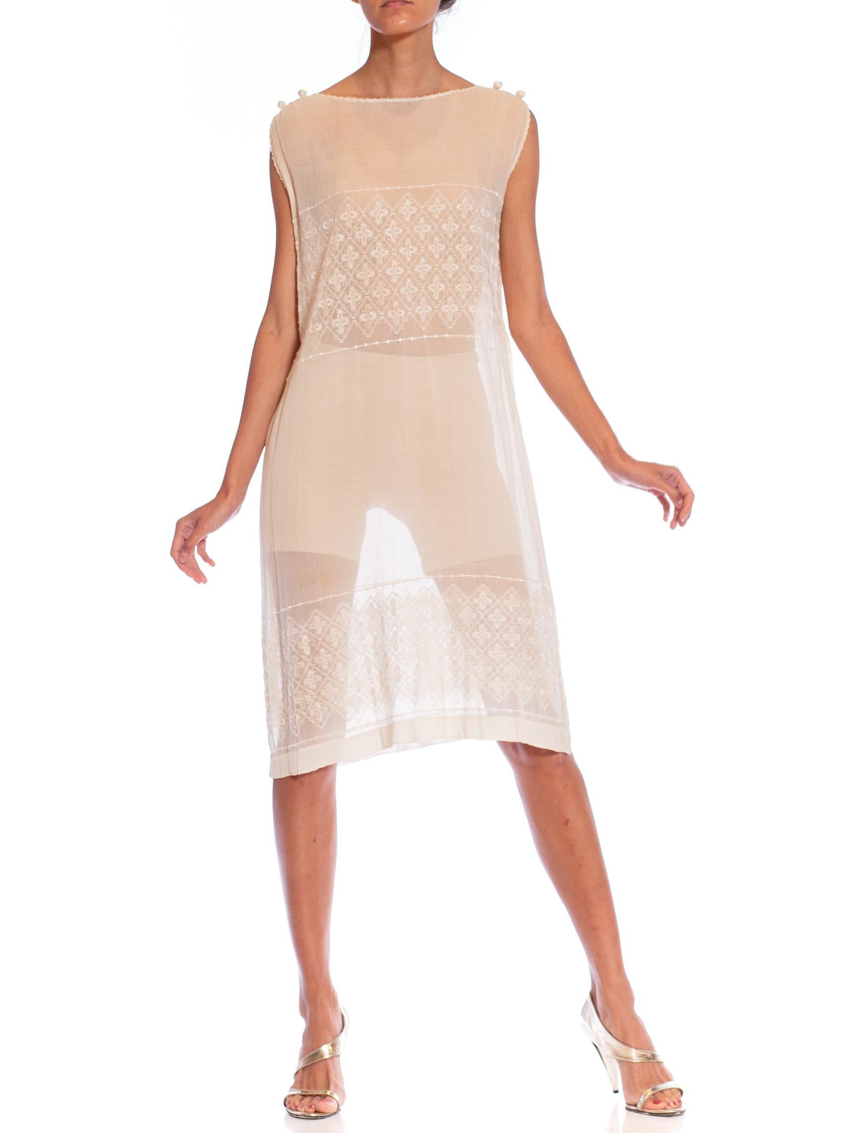 Women's 1920S Cream Embroidered Cotton Straight Cut Dress For Sale