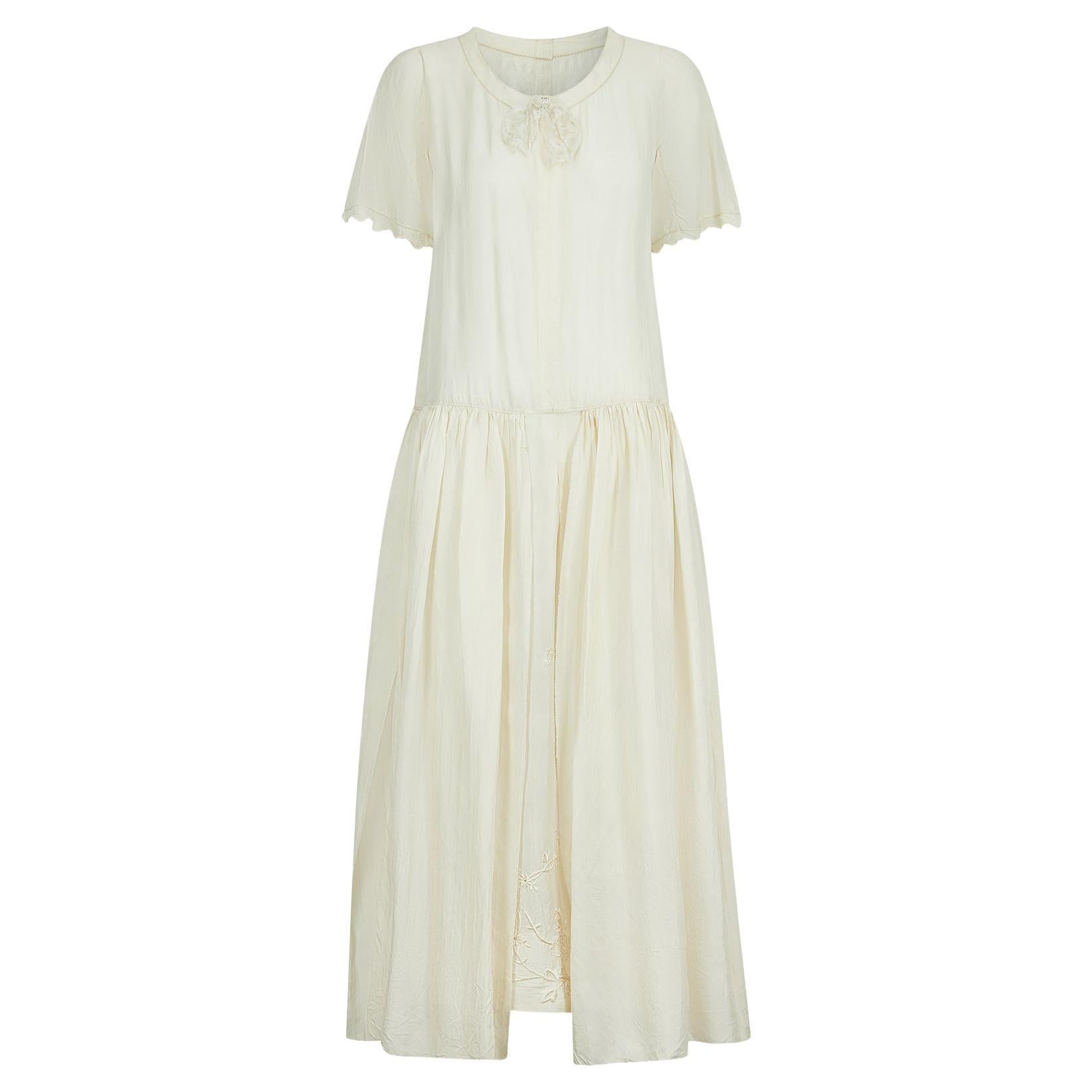 1920s Cream Silk Apron Embroidered Wedding Dress For Sale