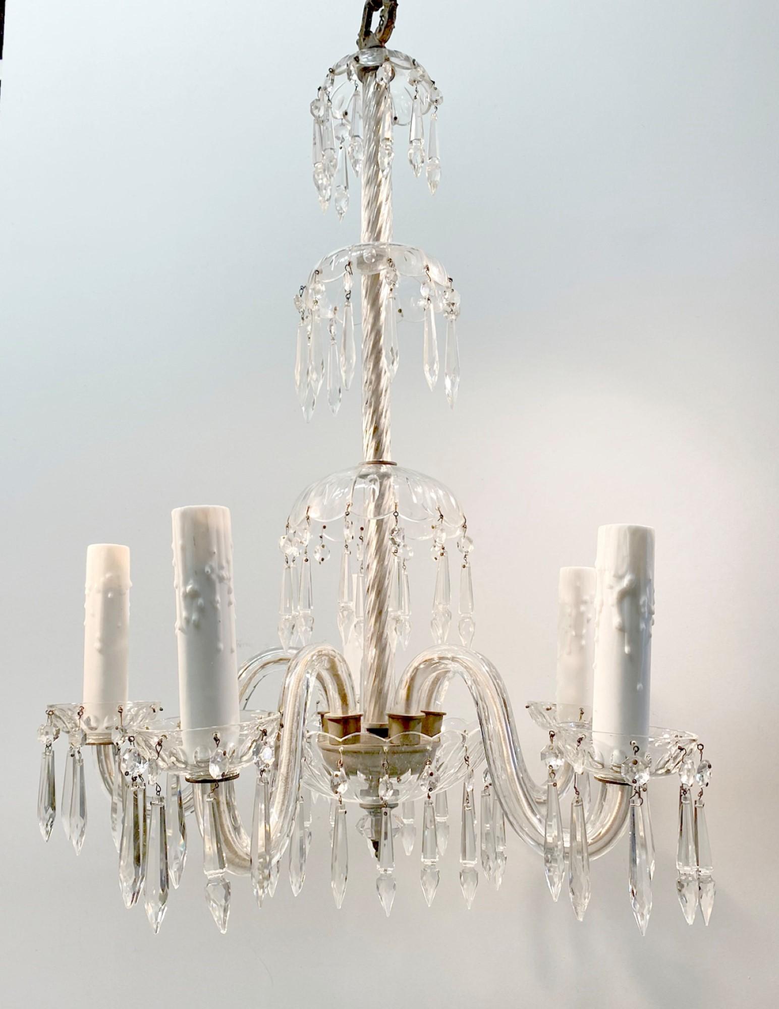 Early 20th Century 1920s Crystal Chandelier with 5 Arms and Long Crystals For Sale