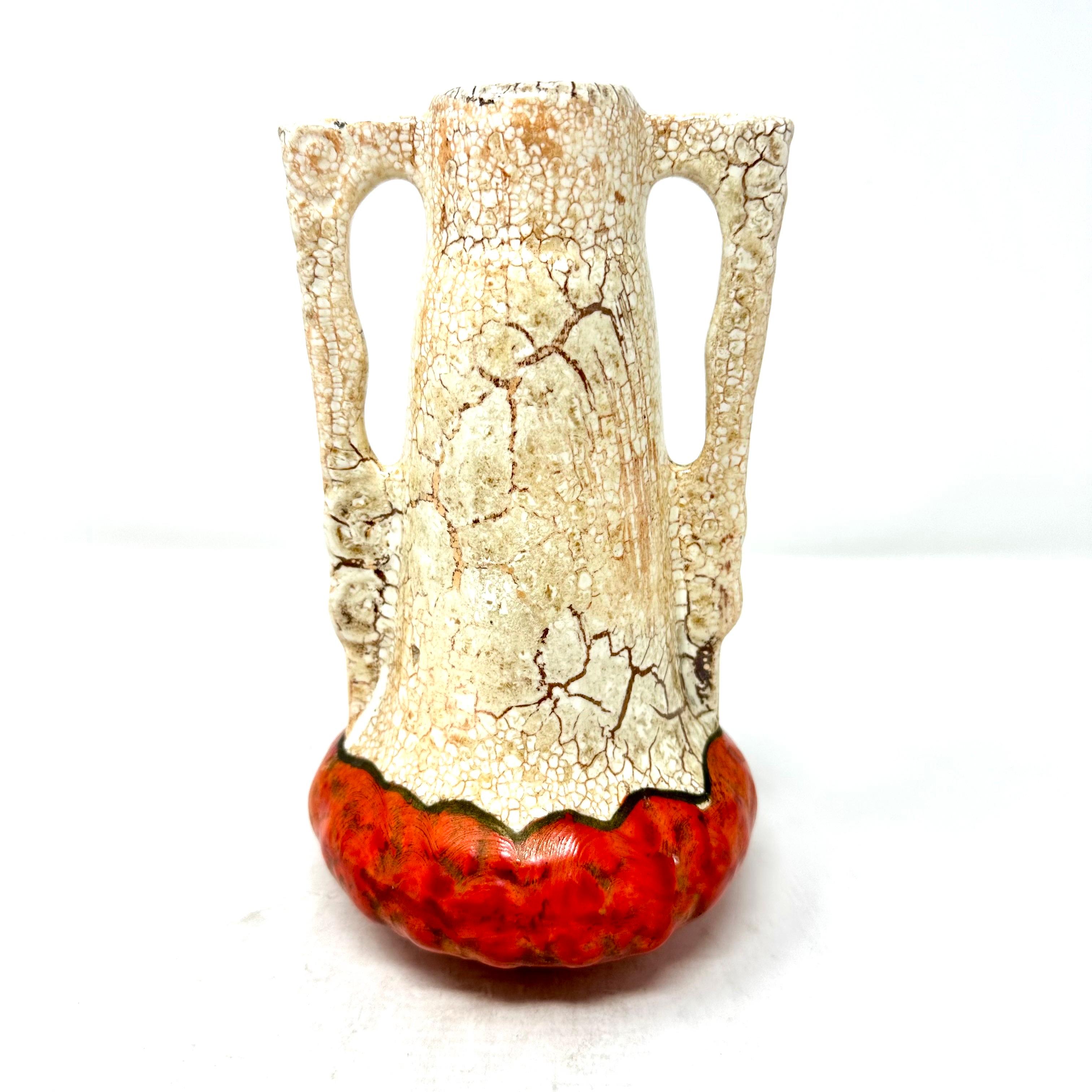 Smaltato Vaso ceco Art Deco 