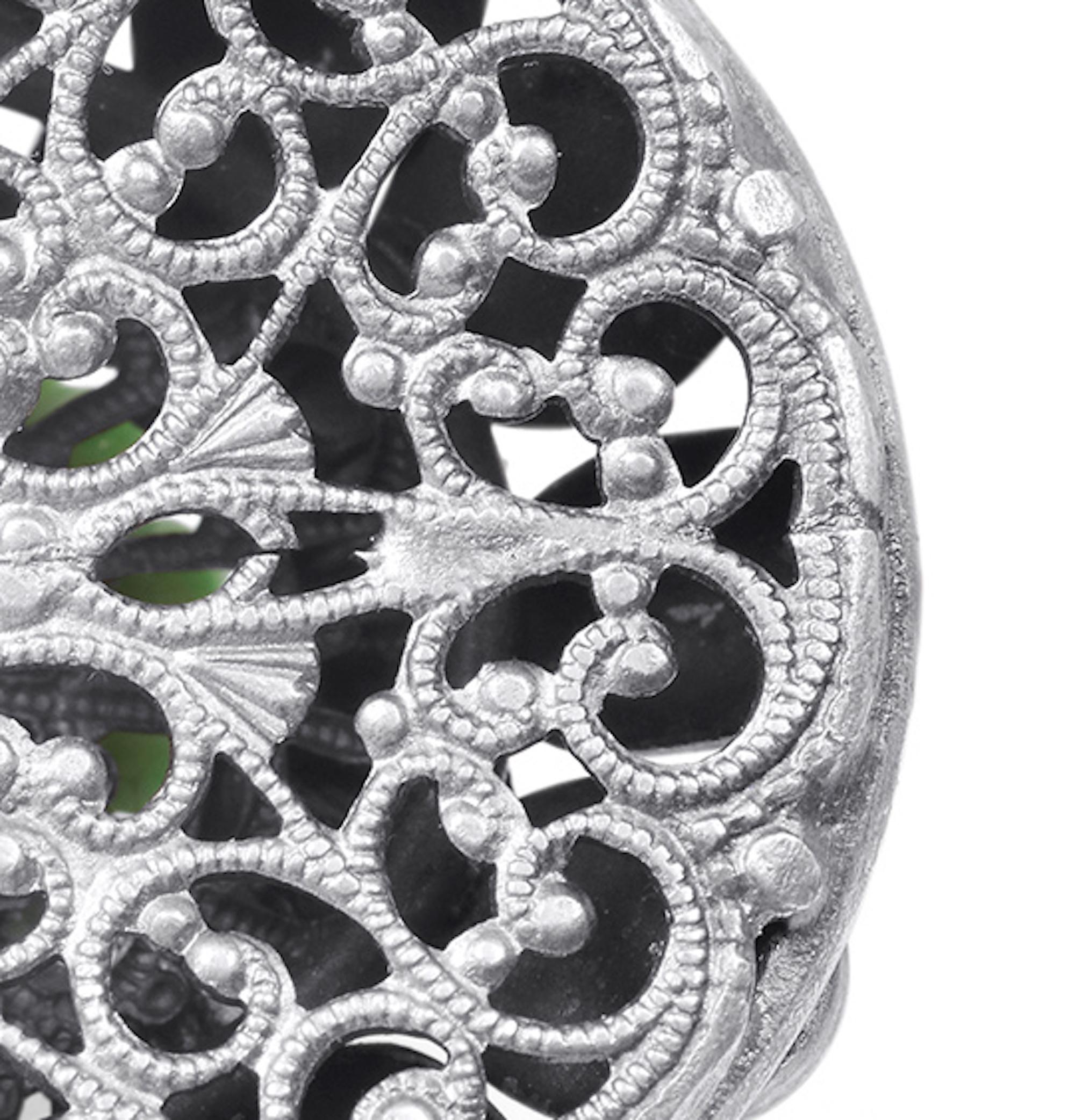 Collana con ciondolo in vetro di Pechino in argento Art Nouveau ceco del 1920 in vendita 4