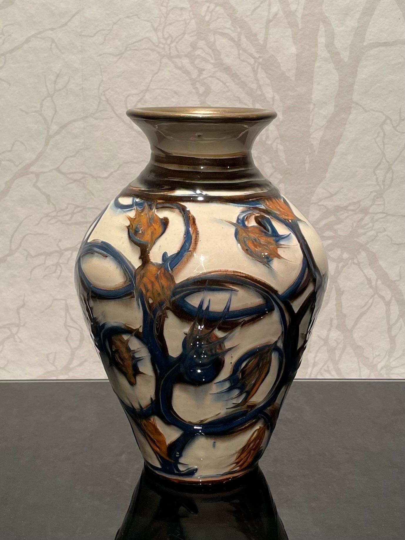 Dänische Keramikvase (23 cm) mit bronzefarbenem Mund aus den 1920er Jahren von Herman Kähler (Skandinavische Moderne) im Angebot