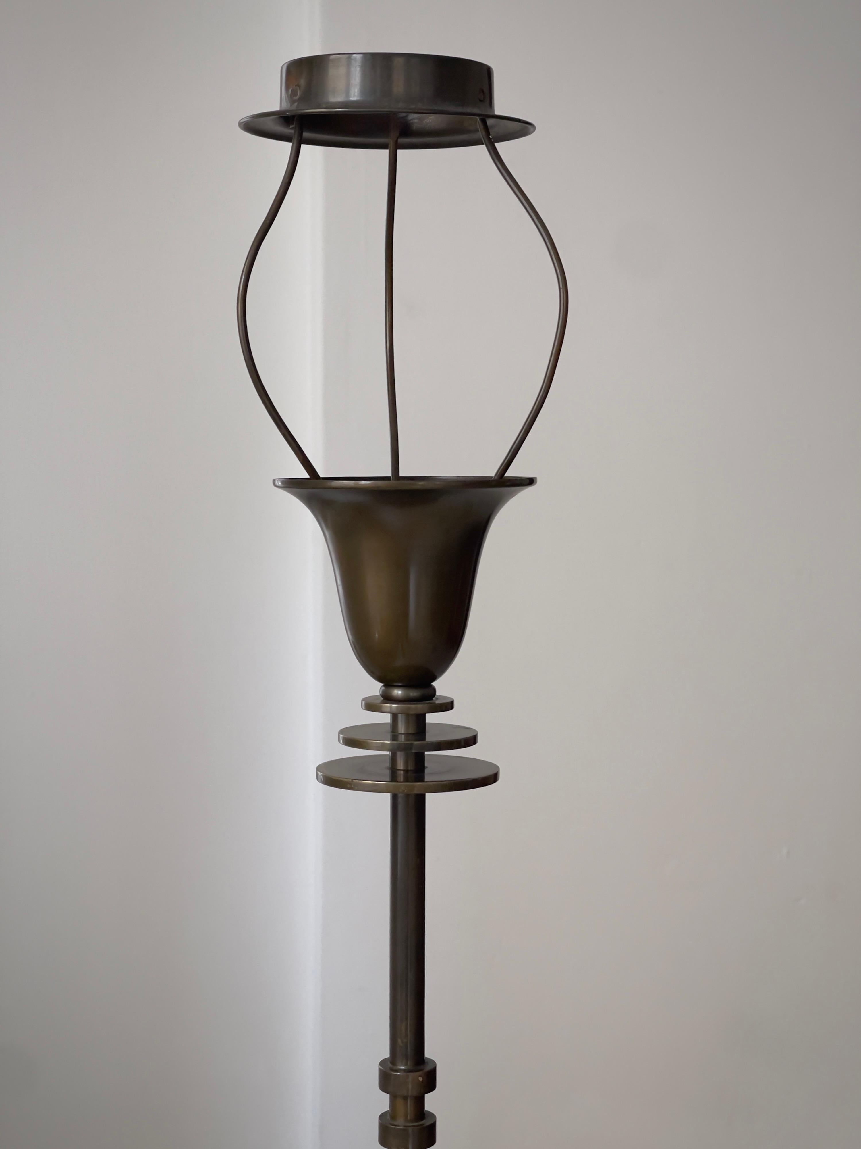 1920s Danish Art Deco floor lamp in solid bronze. Just Andersen style metal work For Sale 5
