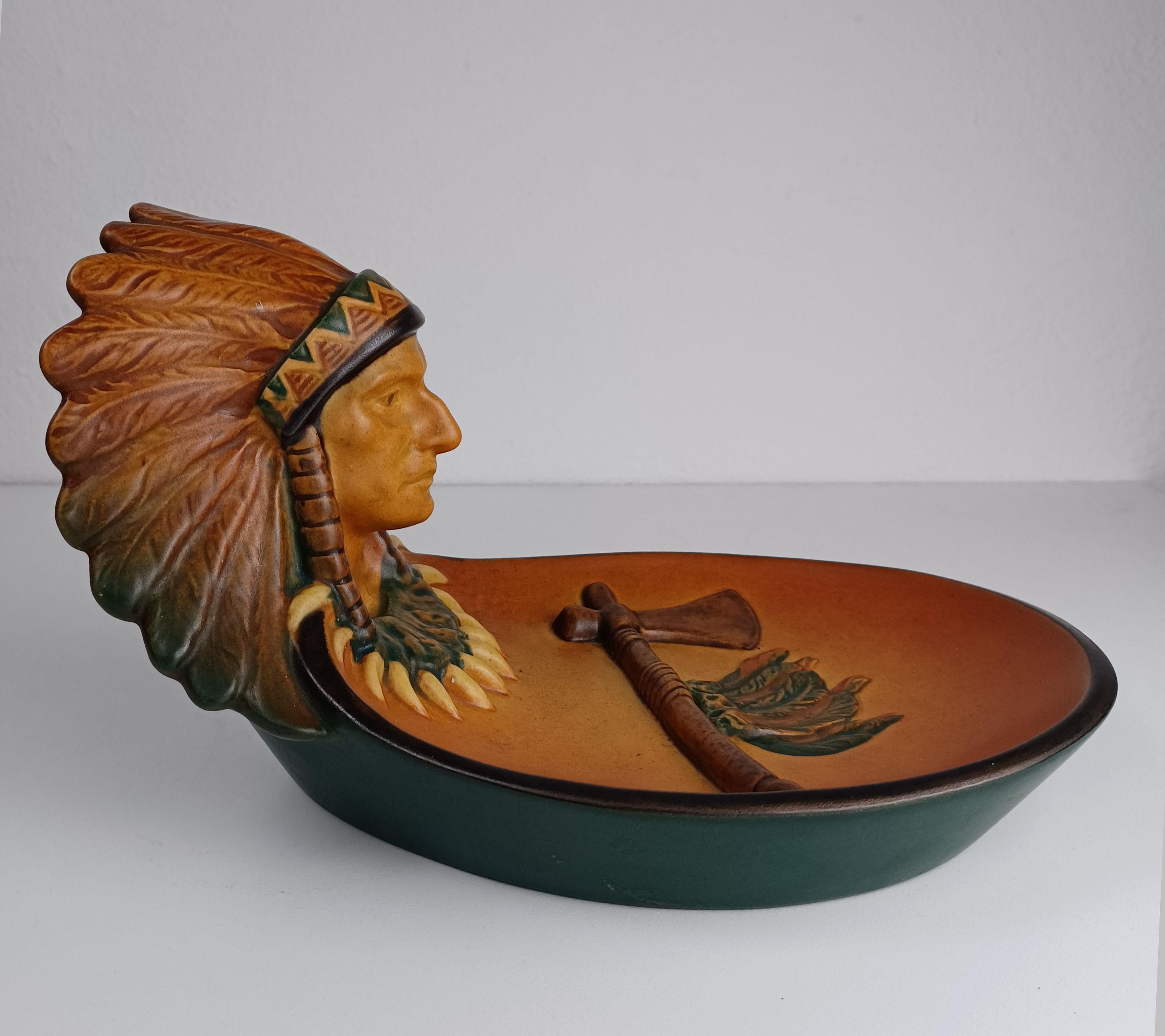 Early 20th Century 1920s Danish Hand-Crafted Art Nouveau Ash Tray / Bowl by P. Ipsens Enke For Sale