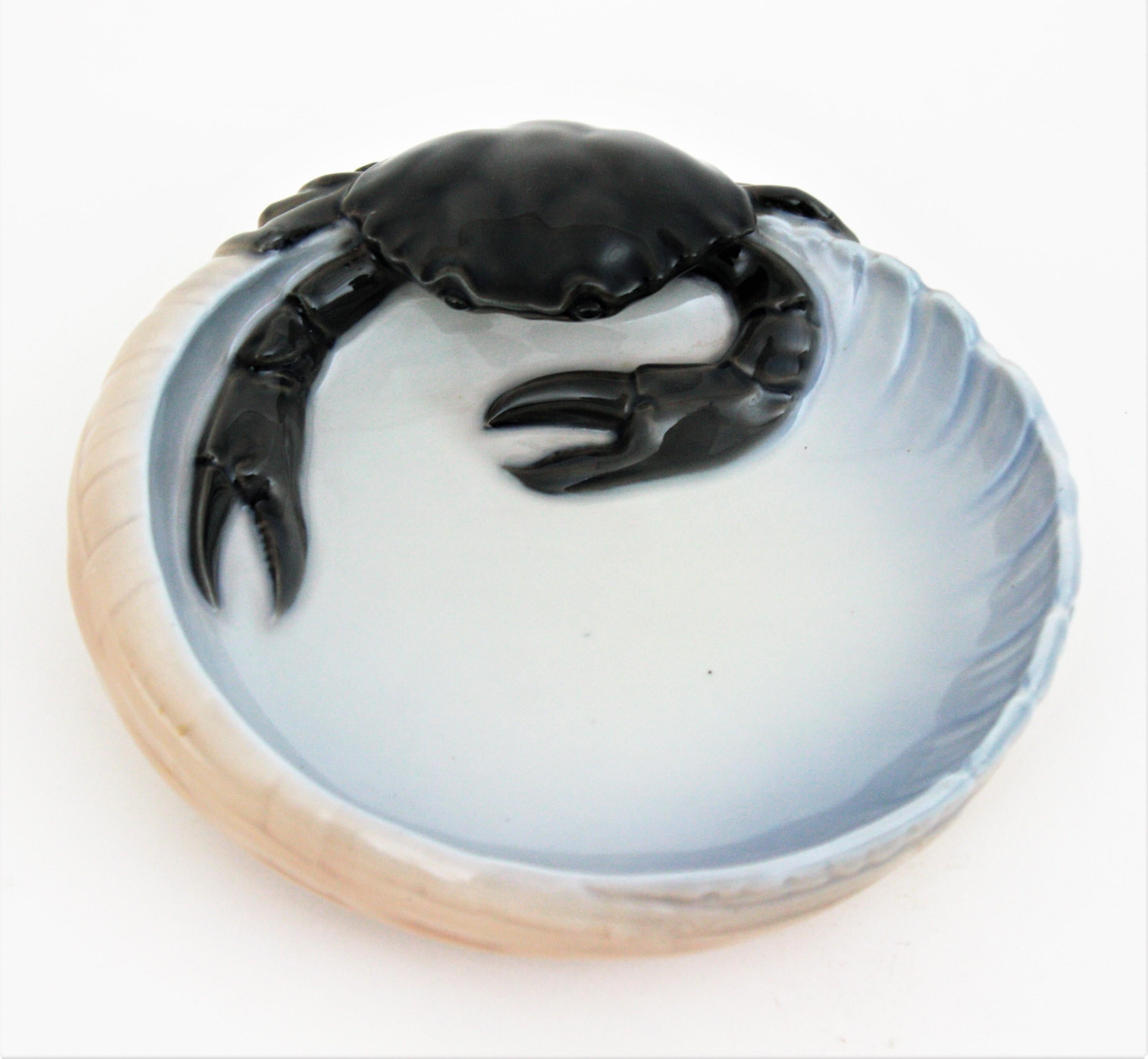Danois Bol ou cendrier en porcelaine de Royal Copenhagen des années 1920 en vente