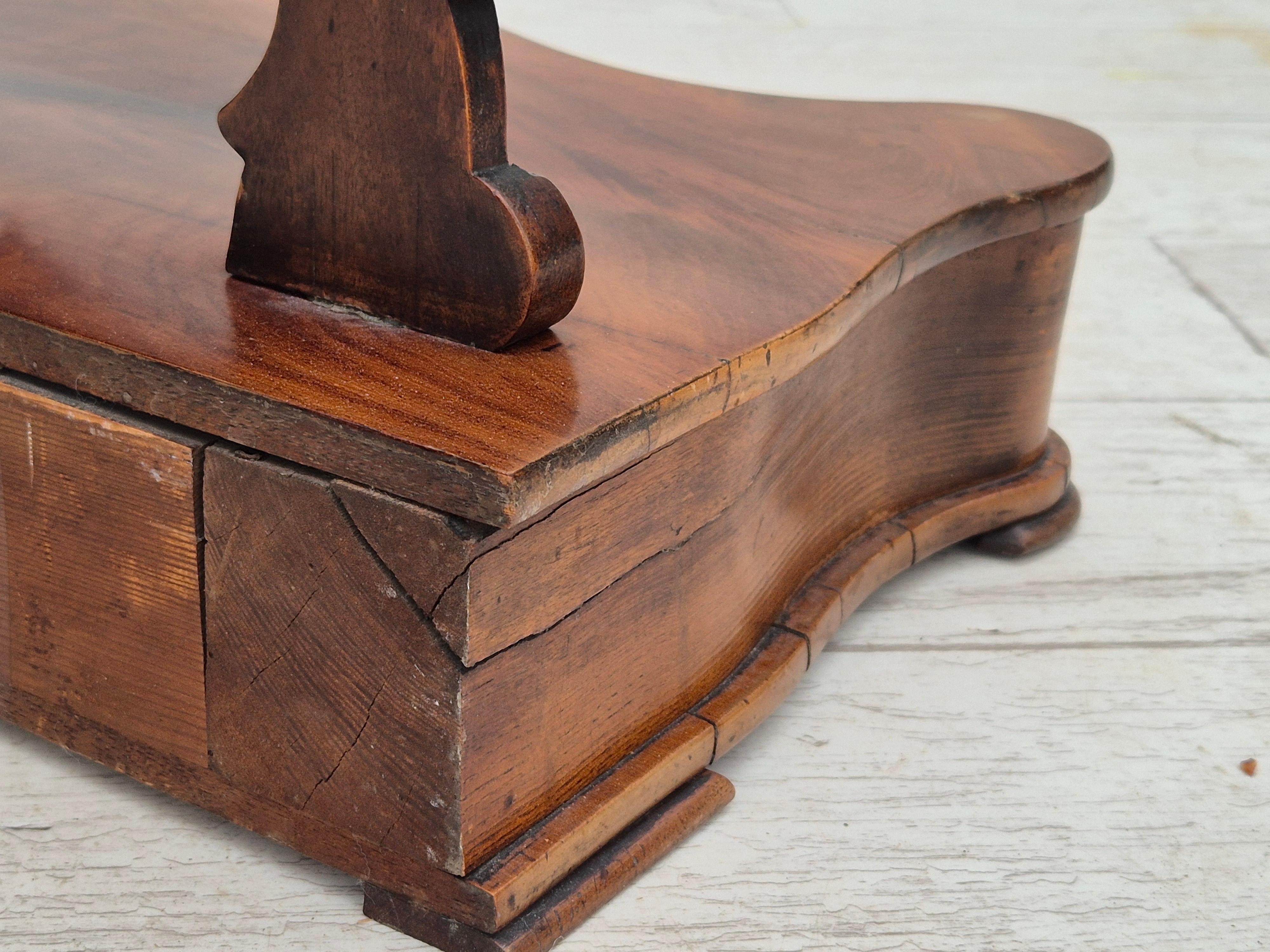 Años 20, espejo de maquillaje vintage danés con almacenaje para joyas, madera de cerezo. en venta 7