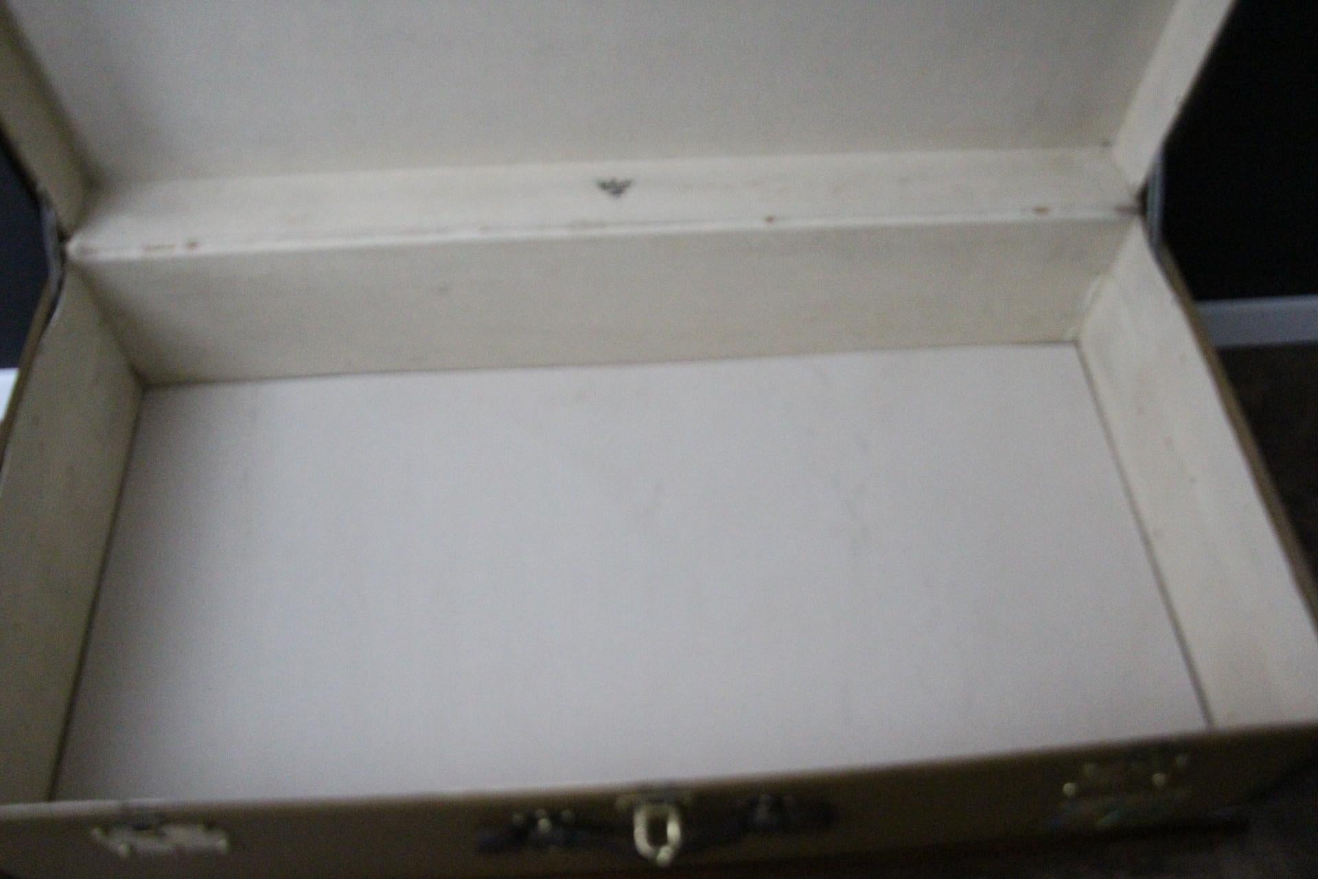 1920s Dark Beige Moynat Steamer Trunk, Moynat Trunk 11