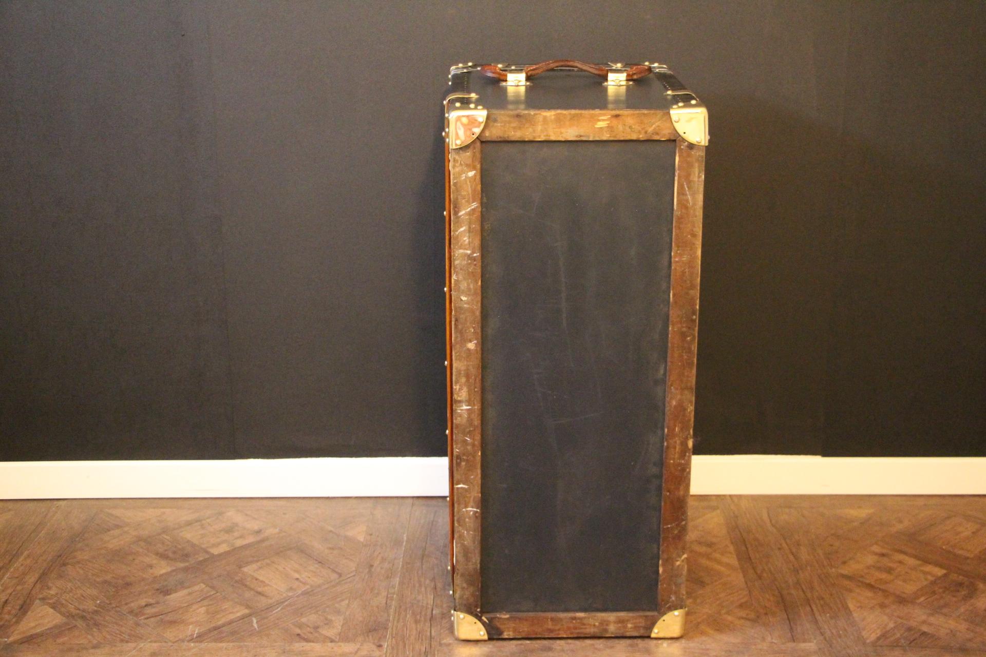 1920s Dark Blue Moynat Steamer Trunk, Moynat Trunk, Moynat Steamer Trunk 12