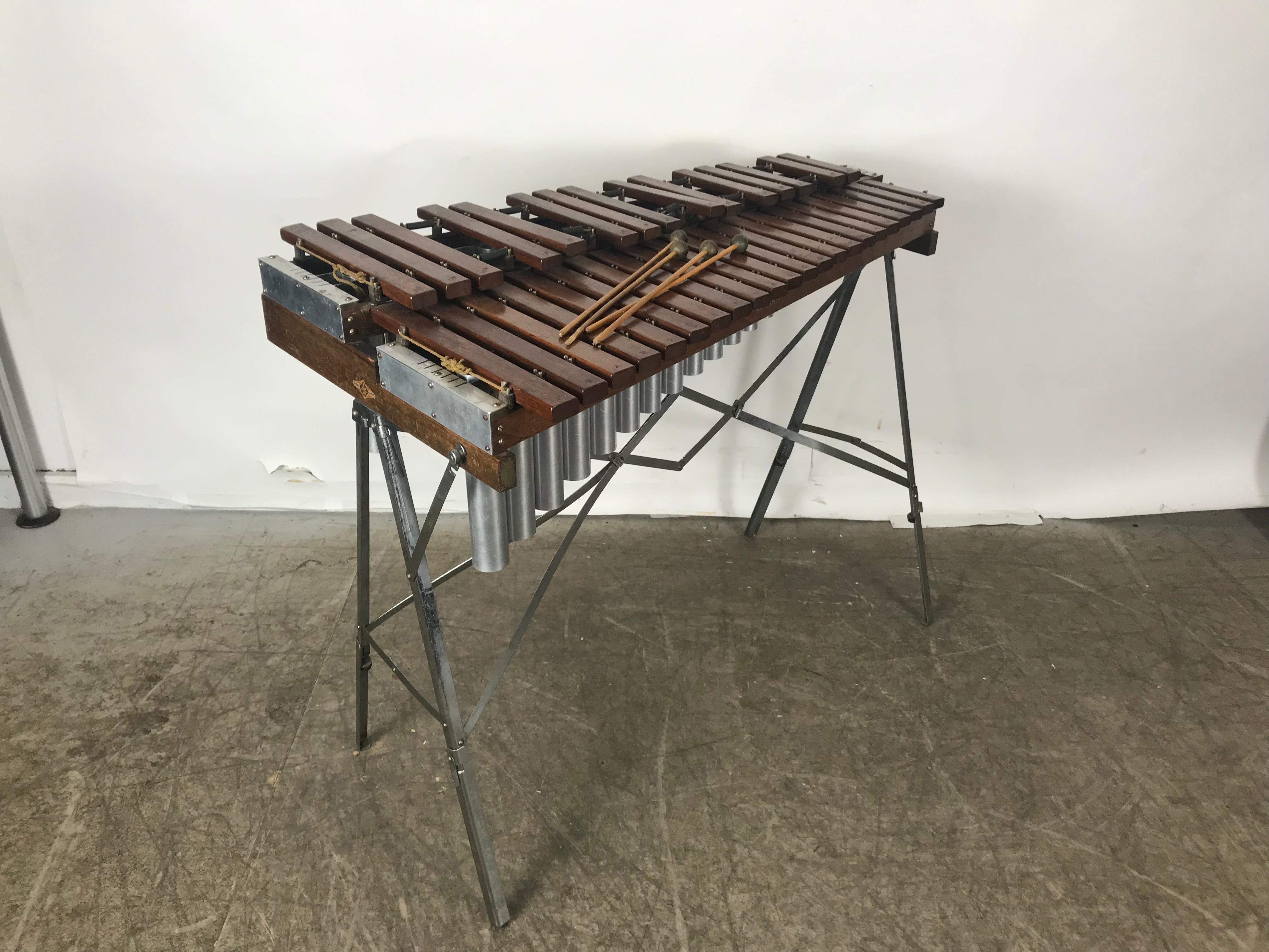 1920s Deagan 725 Marimba Model B, Rosewood Keys, 3.5 Octave For Sale 2