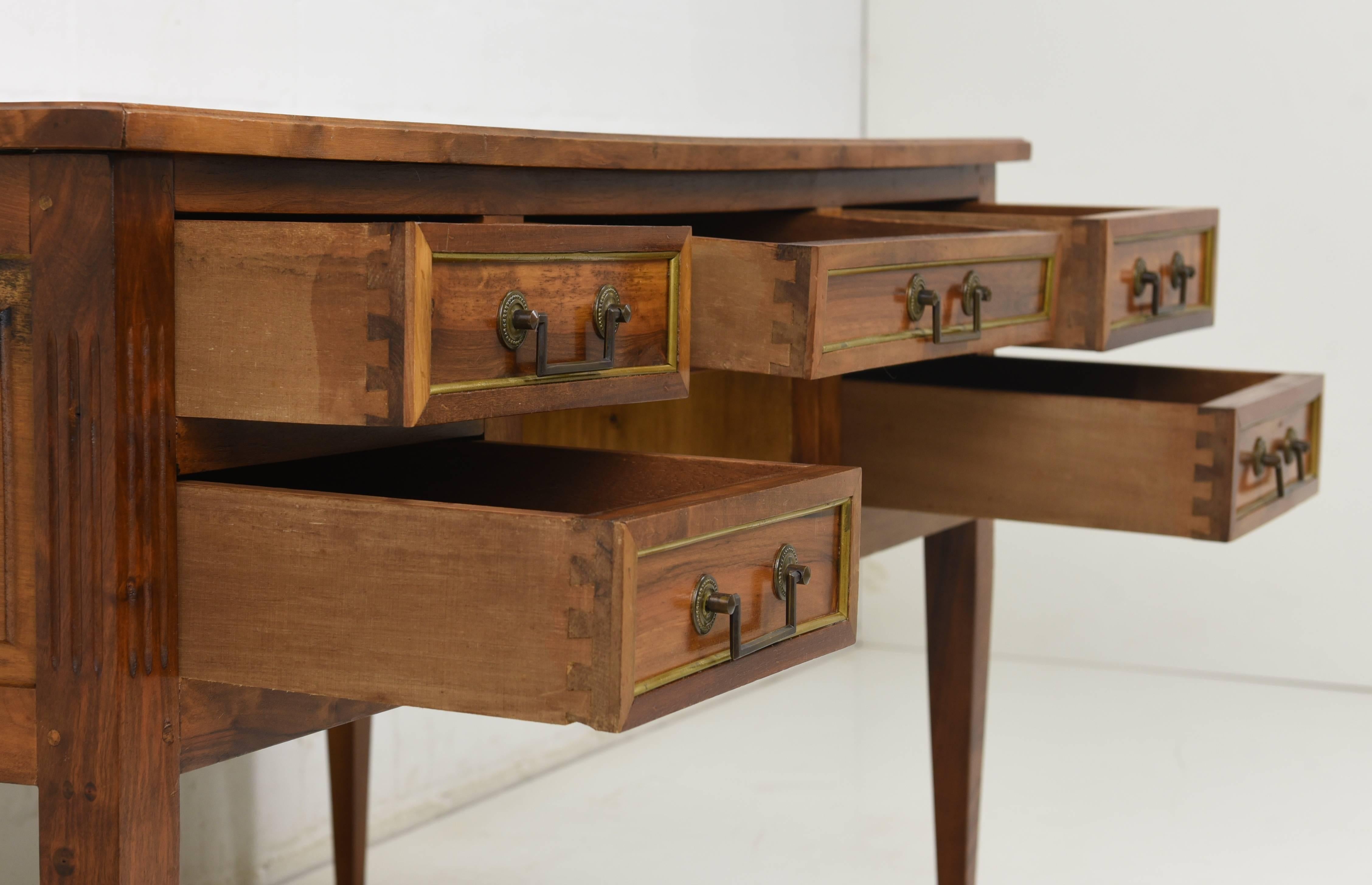 1920s Desk from the Art Nouveau Period 5