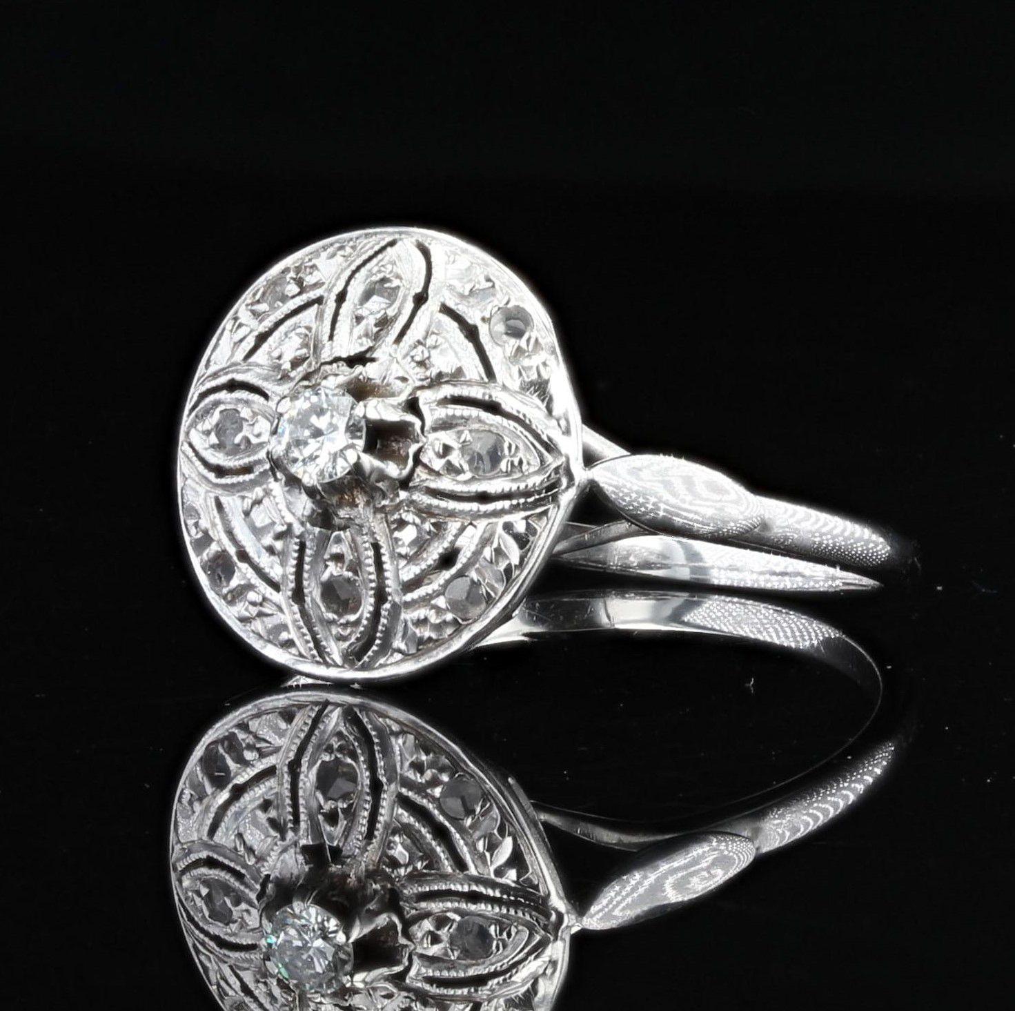 Brilliant Cut 1920s Diamond 18 Karat White Gold Thin Round Ring For Sale