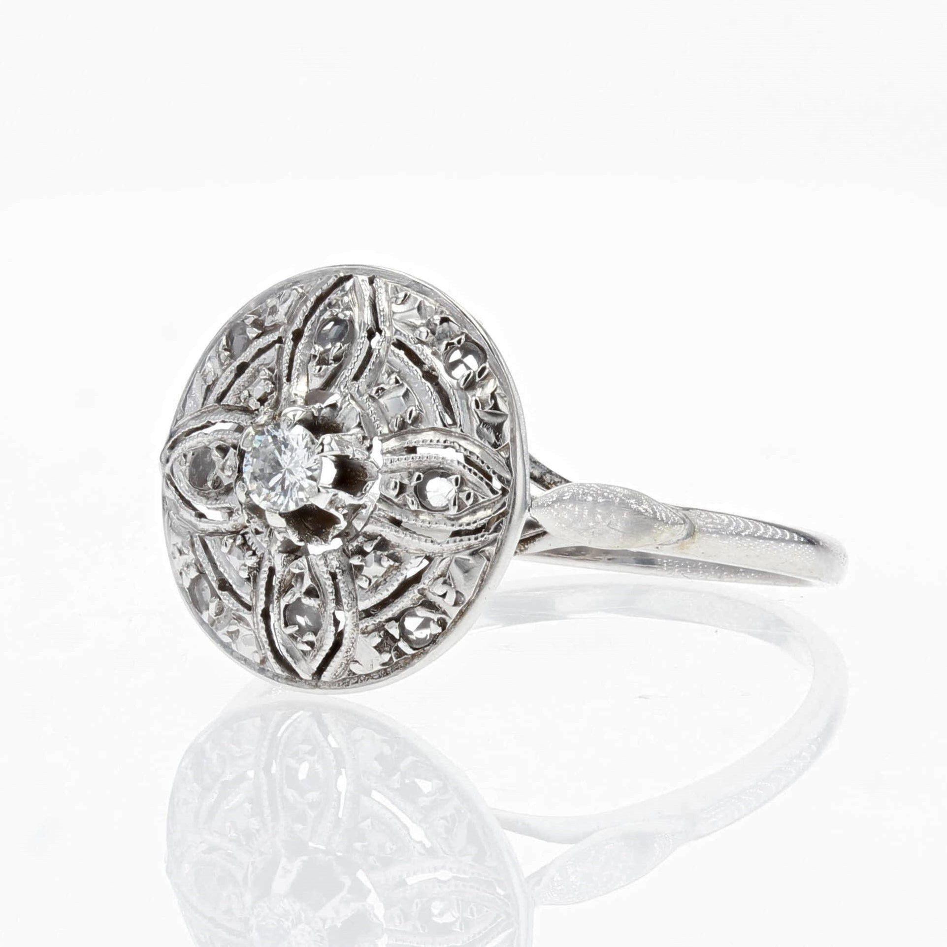 Women's 1920s Diamond 18 Karat White Gold Thin Round Ring For Sale