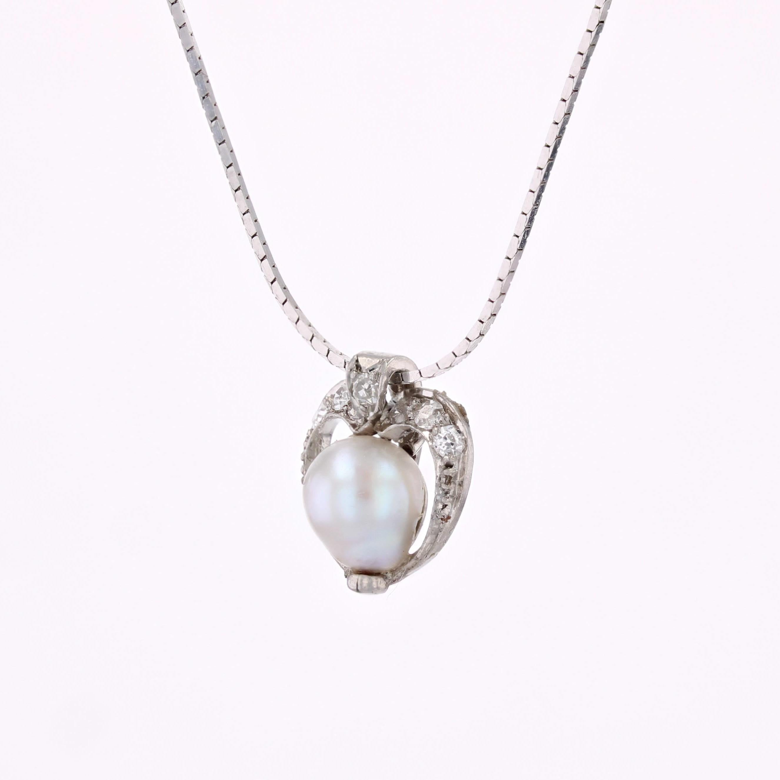 Women's 1920s Diamond Fine Pearl Platinum Pendant and 18 Karat White Gold Chain Necklace For Sale