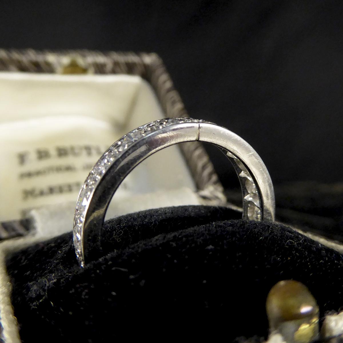 18ct white gold wedding rings