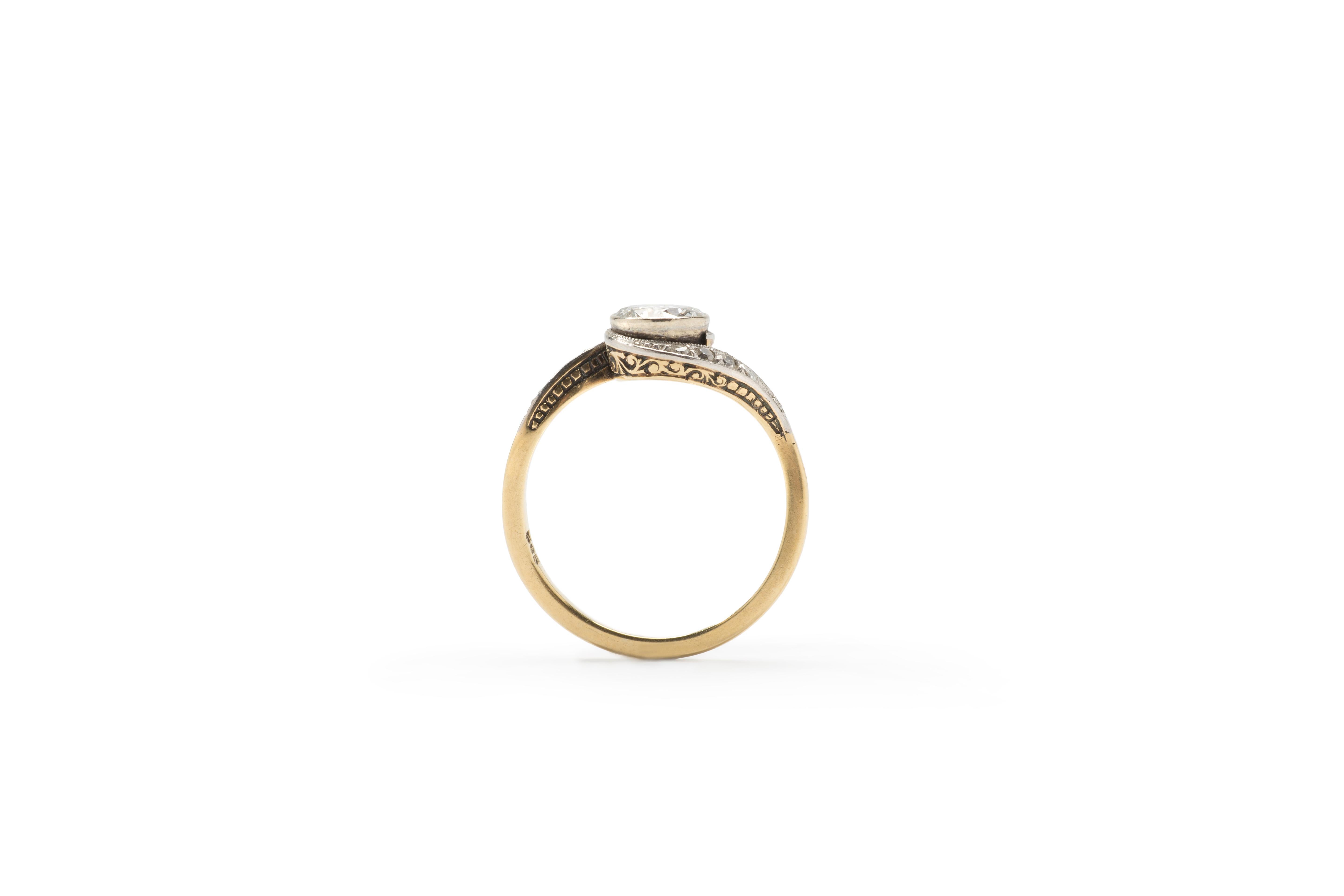 Taglio brillante Anello solitario in oro a due colori con diamante degli anni '20 in vendita