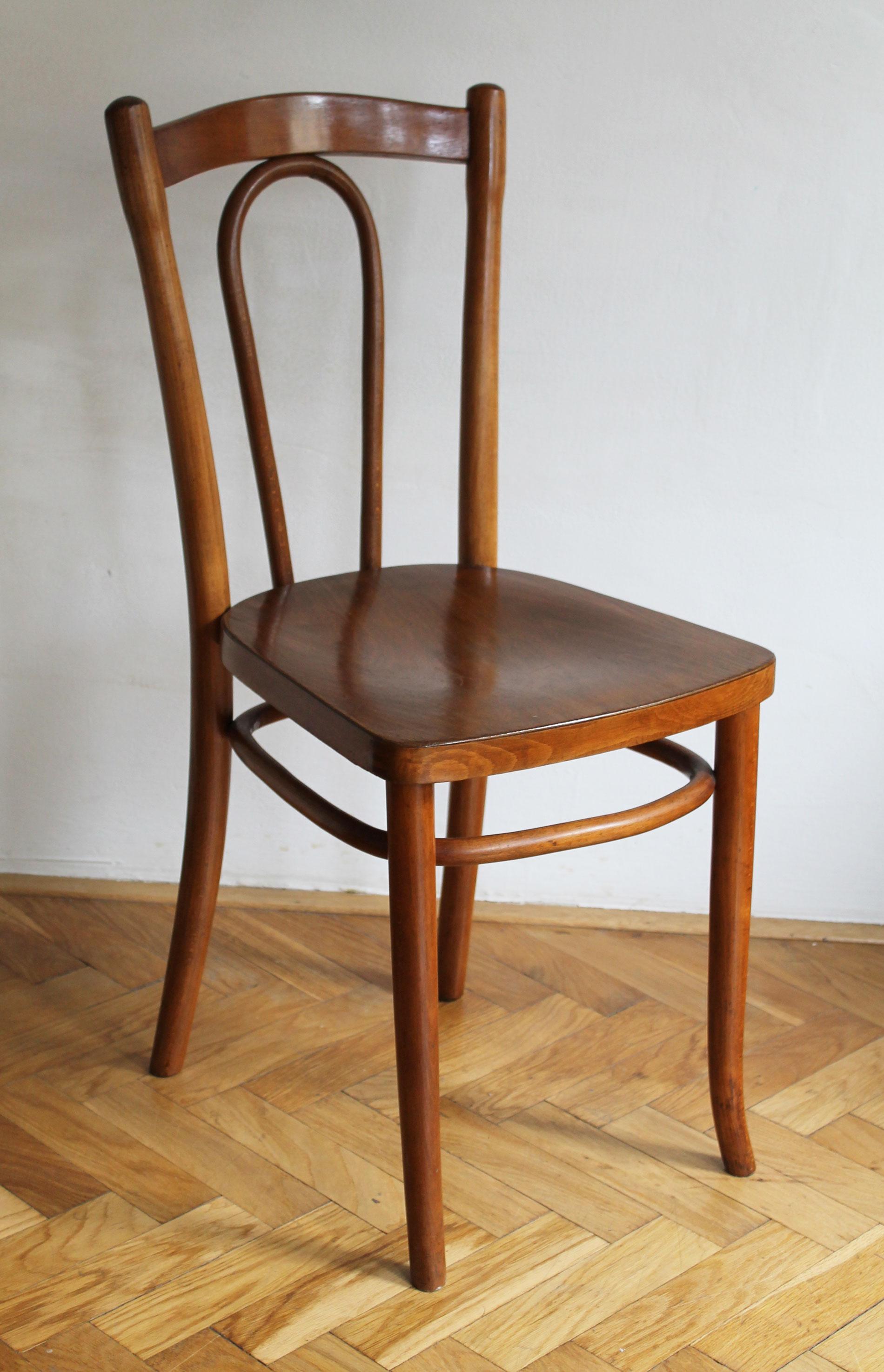 Early 20th Century 1920's Dining Chair Model No. 105 by Gebrüder Thonet For Sale