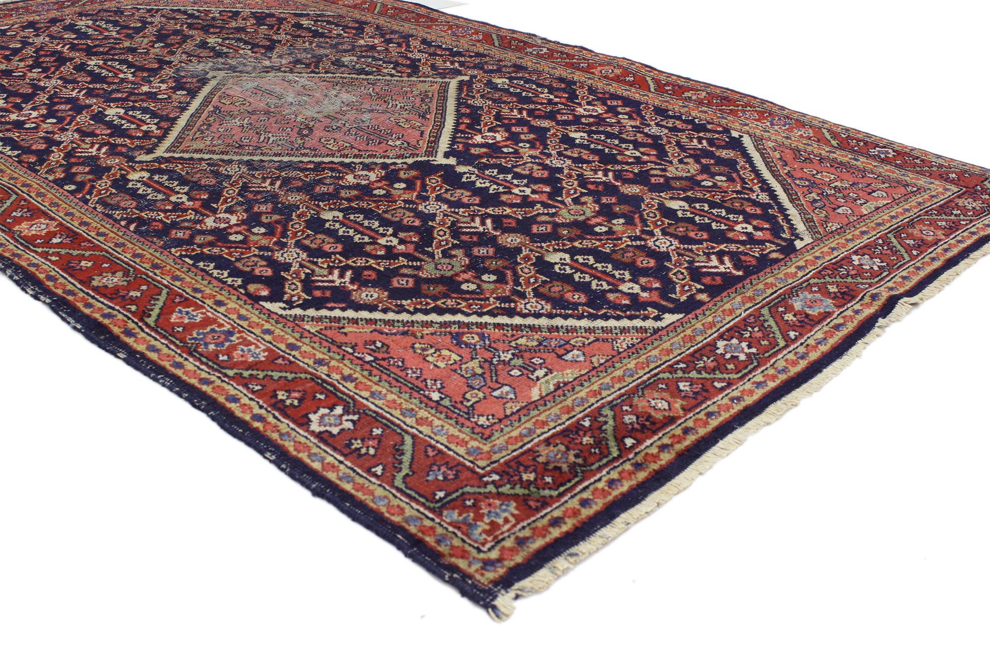 1920's Distressed Antike Persische Mahal Teppich im Angebot 1