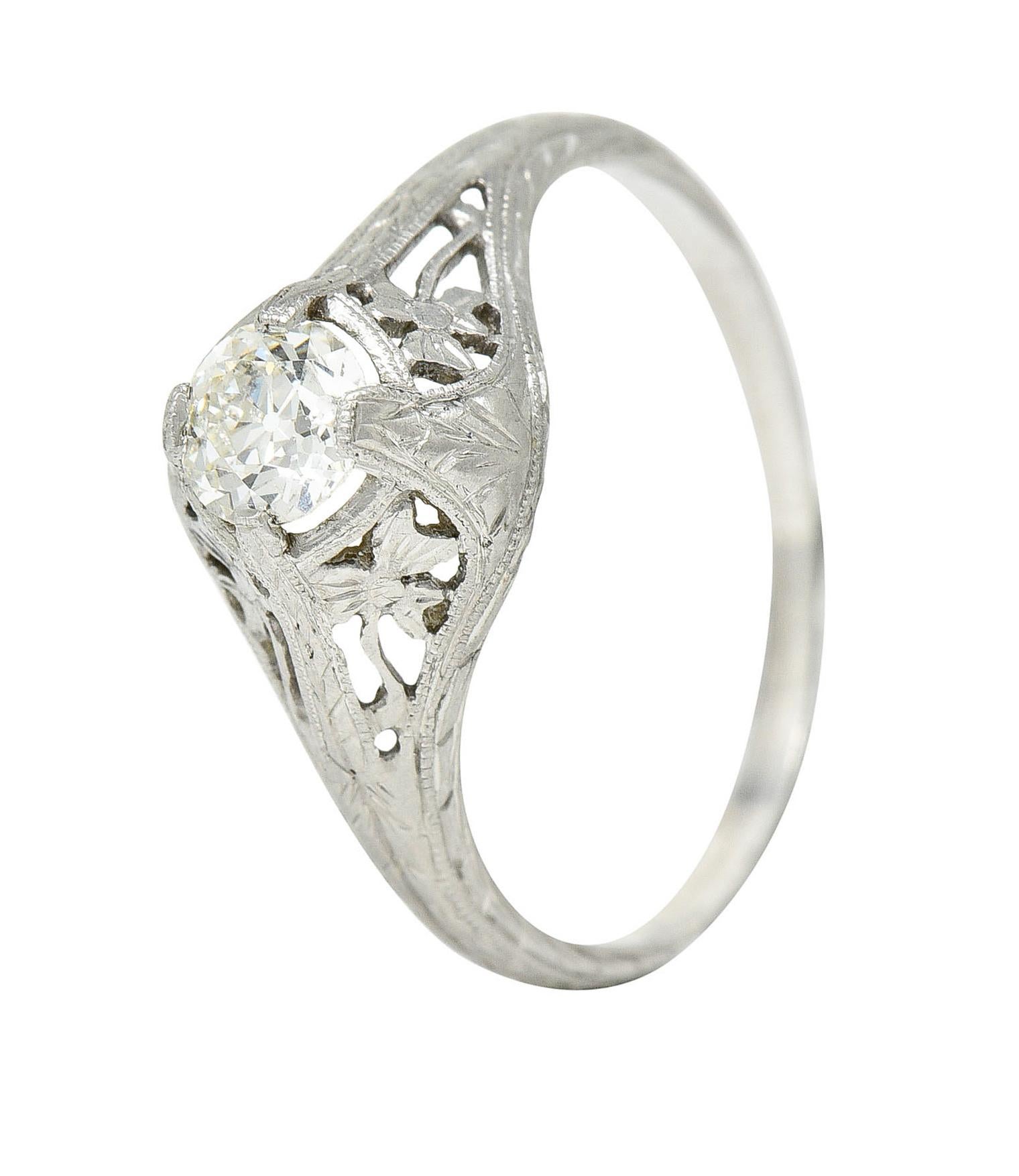 1920's Early Art Deco 0.43 Carat Diamond Platinum Clover Engagement Ring For Sale 3