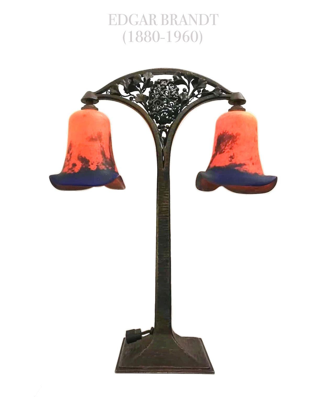 1920s Edgar Brandt wrought iron & daum glass table lamp

Wrought iron and glass
Measures: 19 1/4 x 15 3/4 x 6 1/8 in. (48.9 x 40 x 15.6 cm)
circa 1925

Provenance: Sotheby’s 06 March 2013 • New York. Lot 117 Sold for 23,750 USD


Edgar