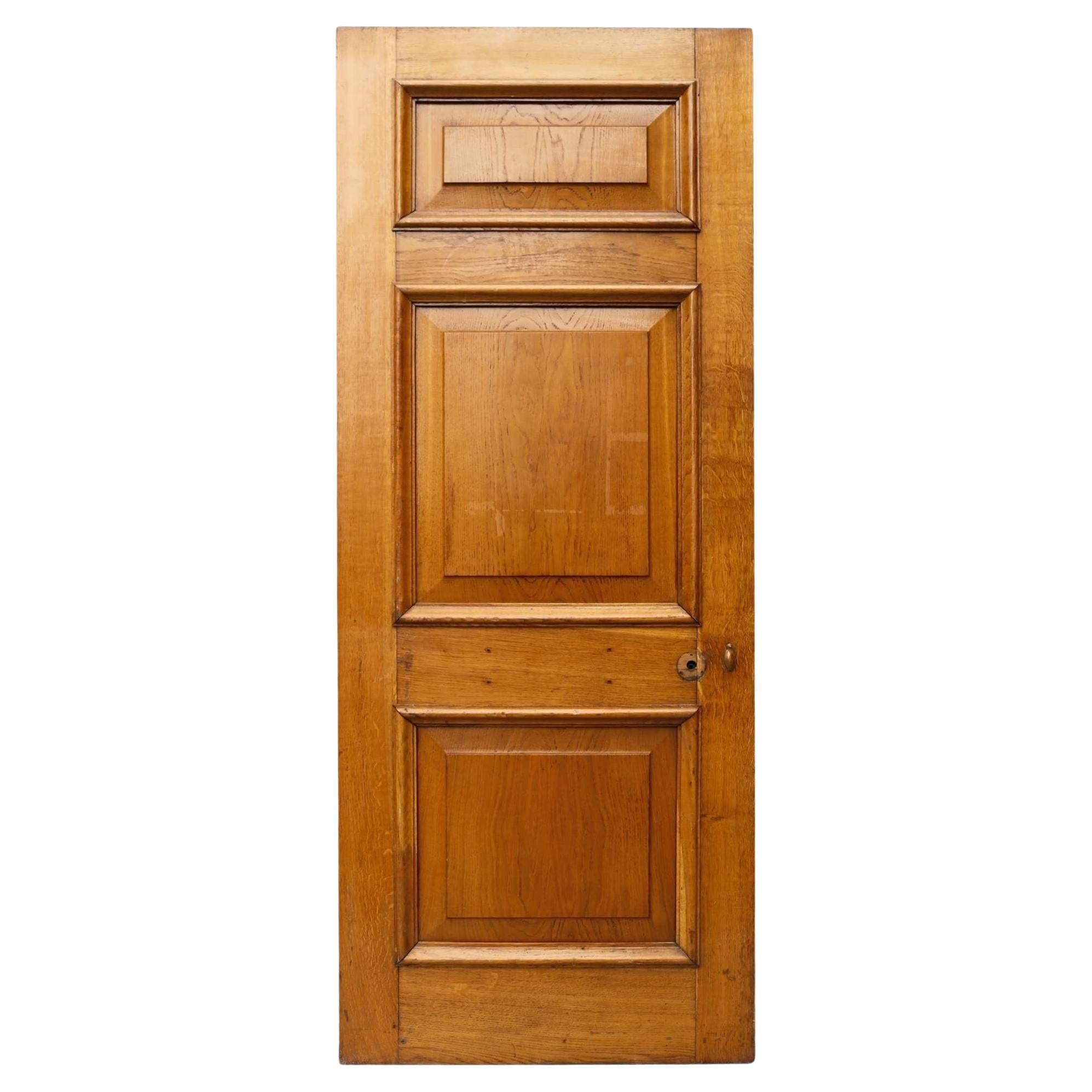 1920s Edwardian Style Oak Door with Frame & Architrave For Sale