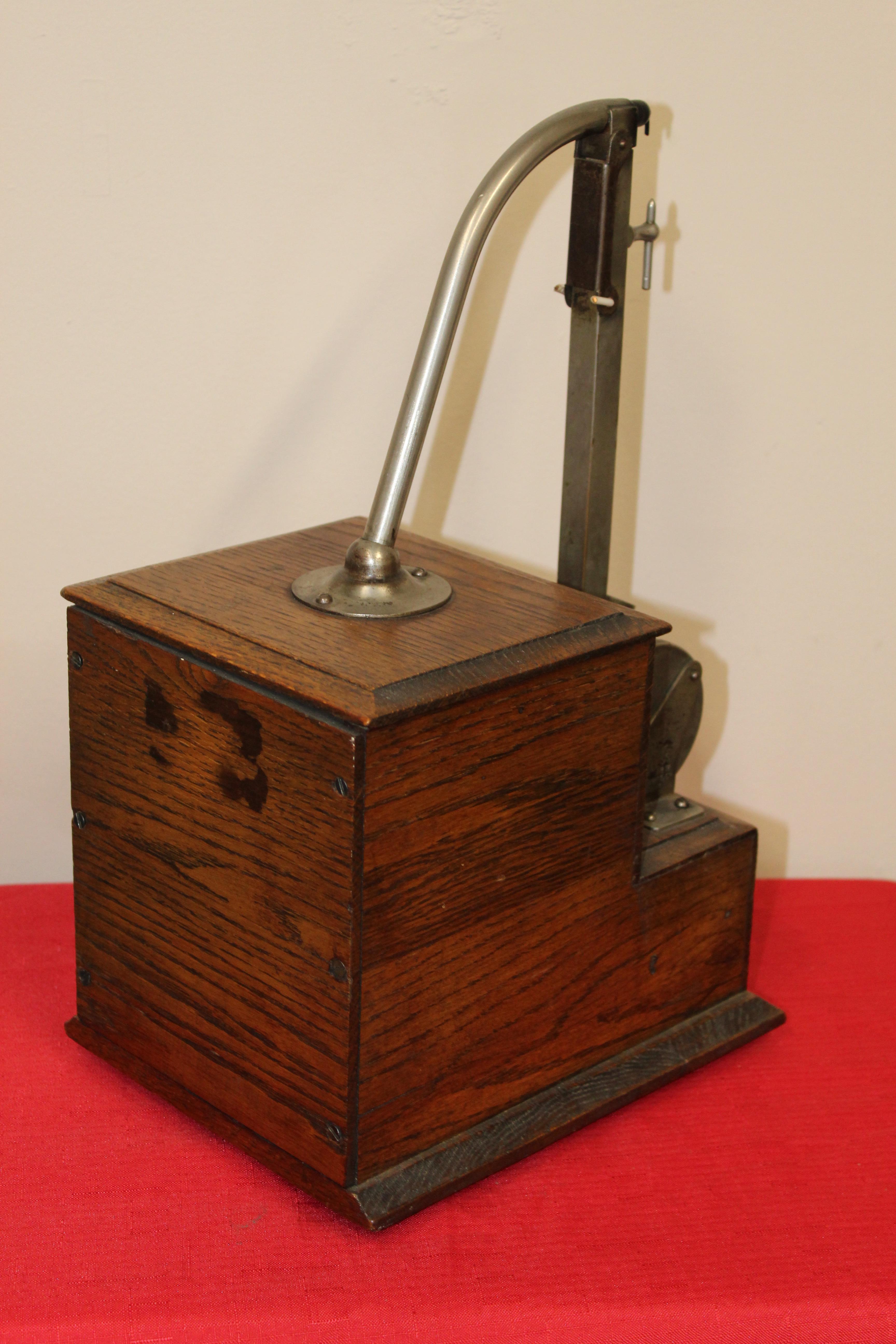 1920s Eldred Wireless Number 12 Table Top Lighter 3