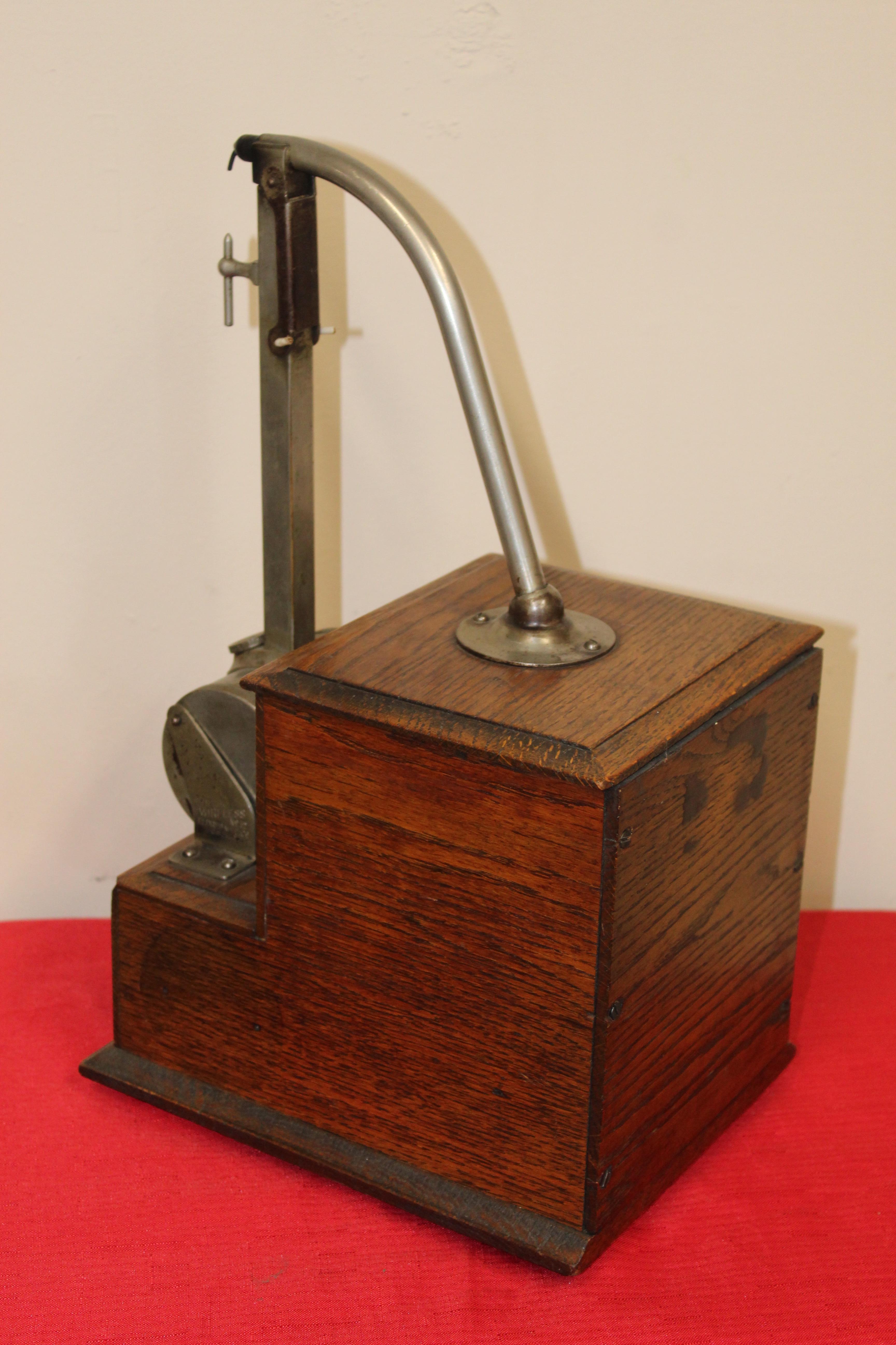 1920s Eldred Wireless Number 12 Table Top Lighter 7