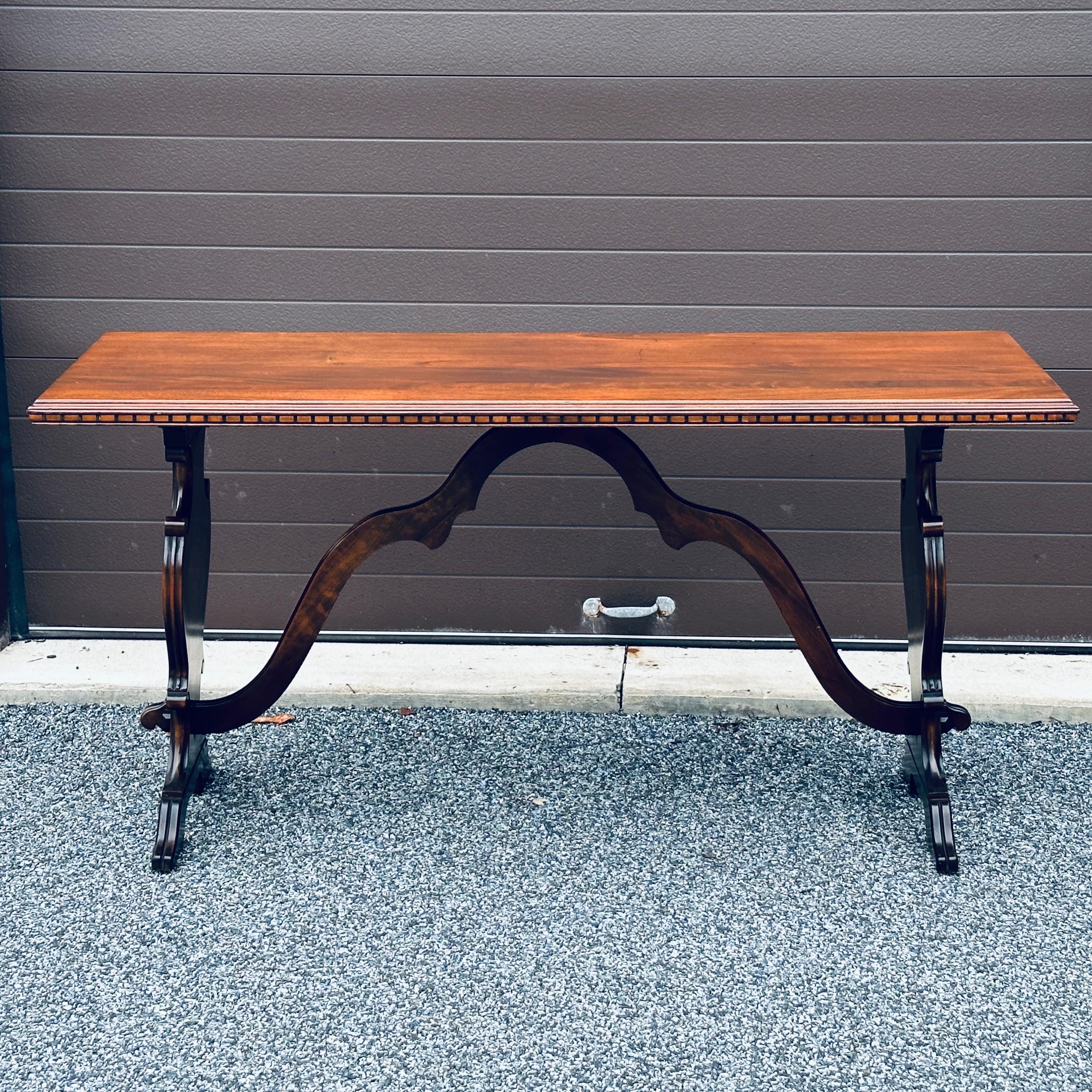 American 1920's Elgin A. Simonds Solid Walnut Console Table For Sale
