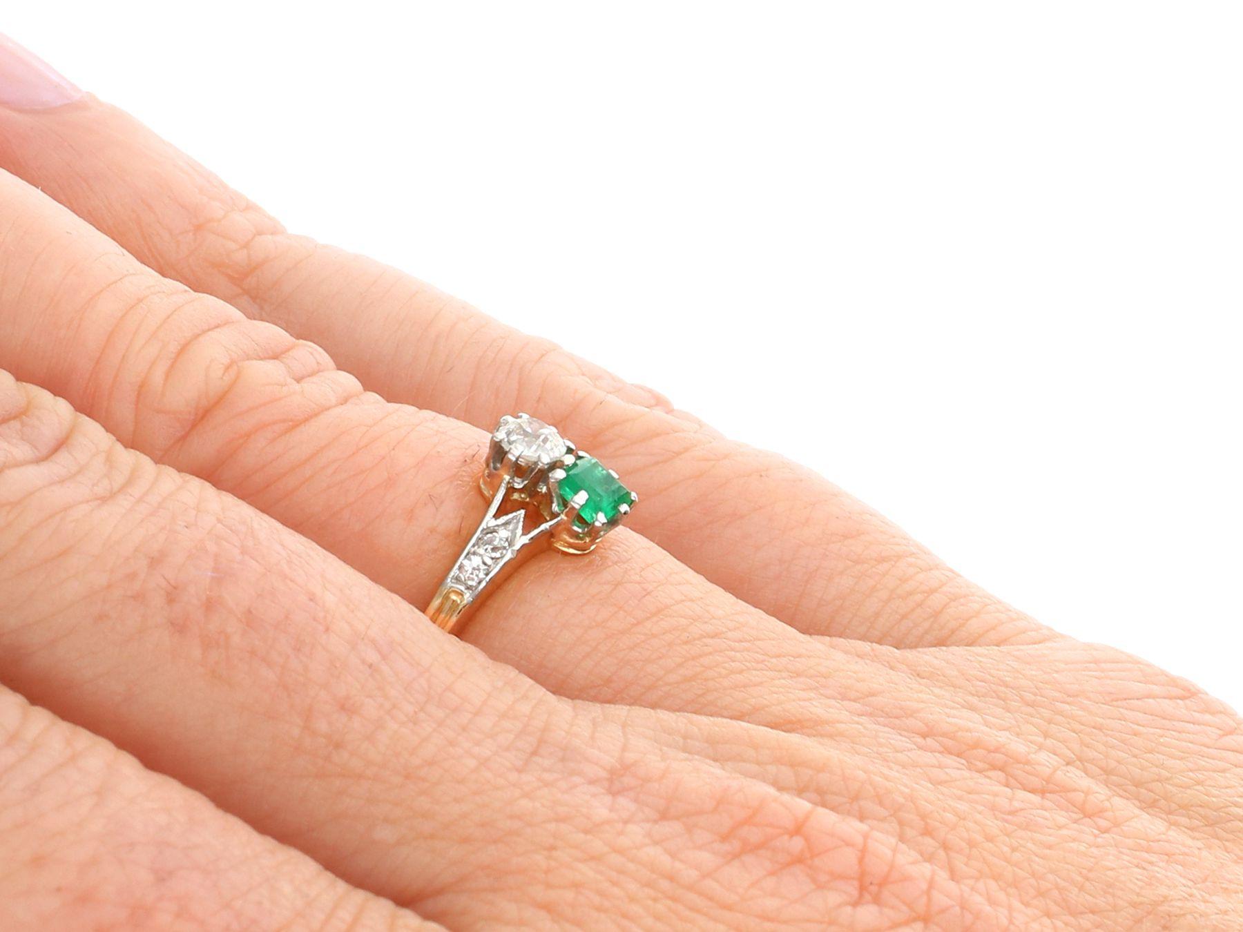 1920s Emerald and Diamond Yellow Gold Cocktail Ring For Sale 2
