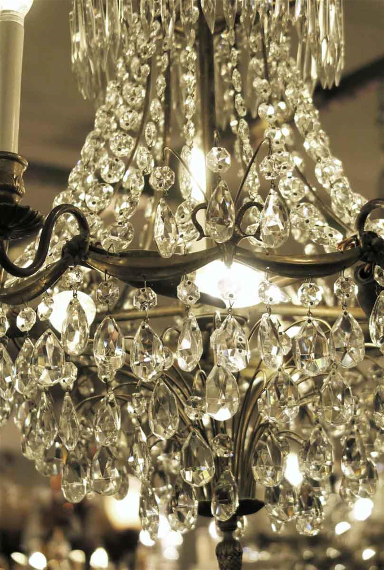 1920s chandelier