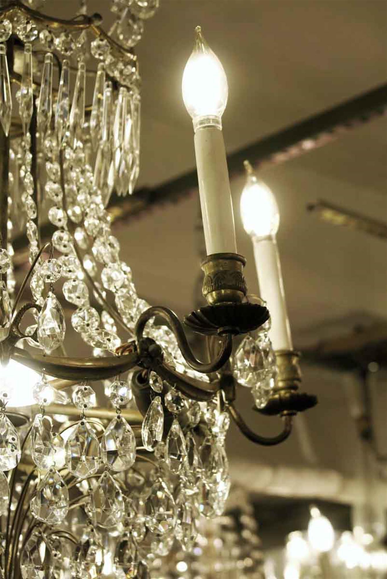 chandelier 1920 style