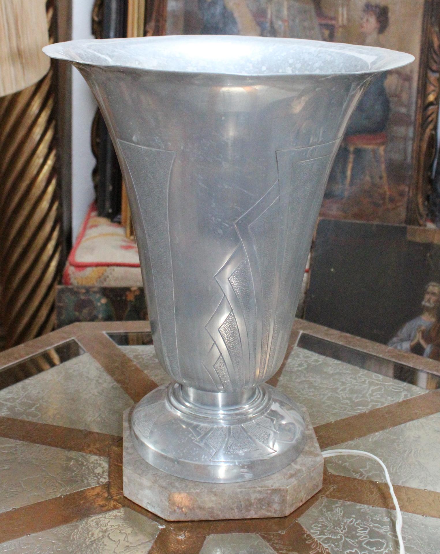 Spanish 1920s English Art Deco Aluminium Lamp with Marble Base