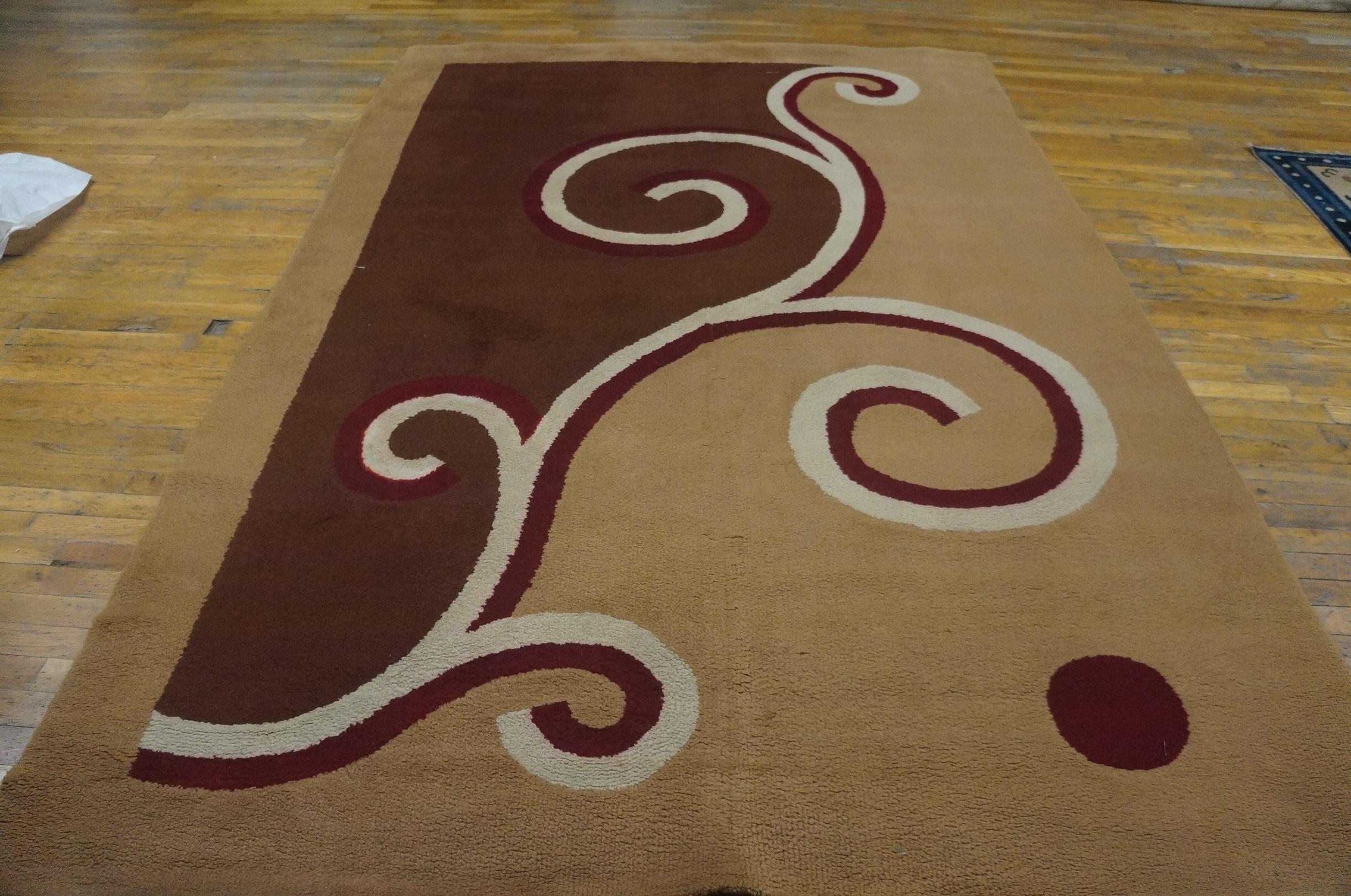Wool 1920s English Art Deco Carpet by Marion Dorn ( 6' x 9' - 183 x 275 ) For Sale