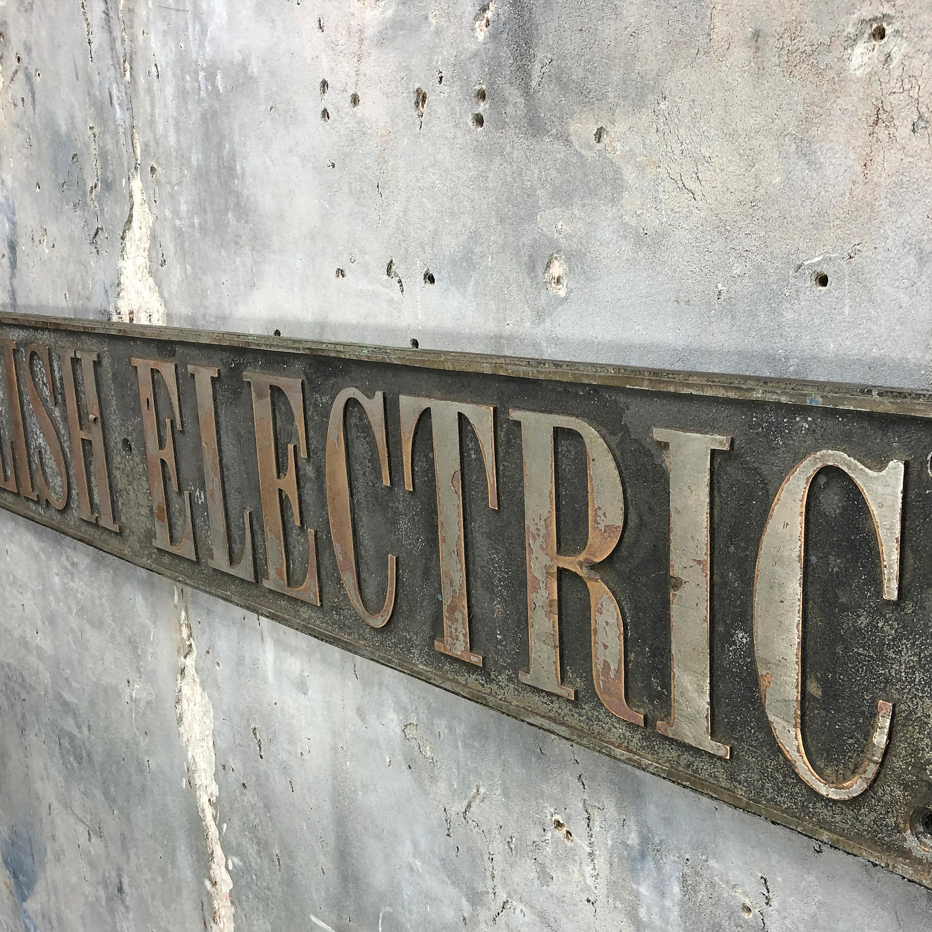1920s English Electric Locomotive Engine Plate In Distressed Condition In Leicester, Leicestershire
