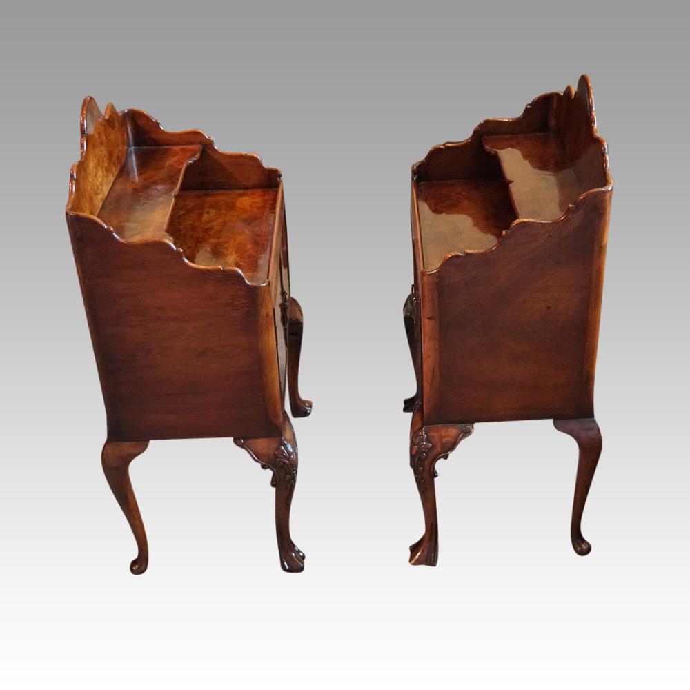 1920s English Matched Pair Burl Walnut Bedside Cabinets For Sale 1