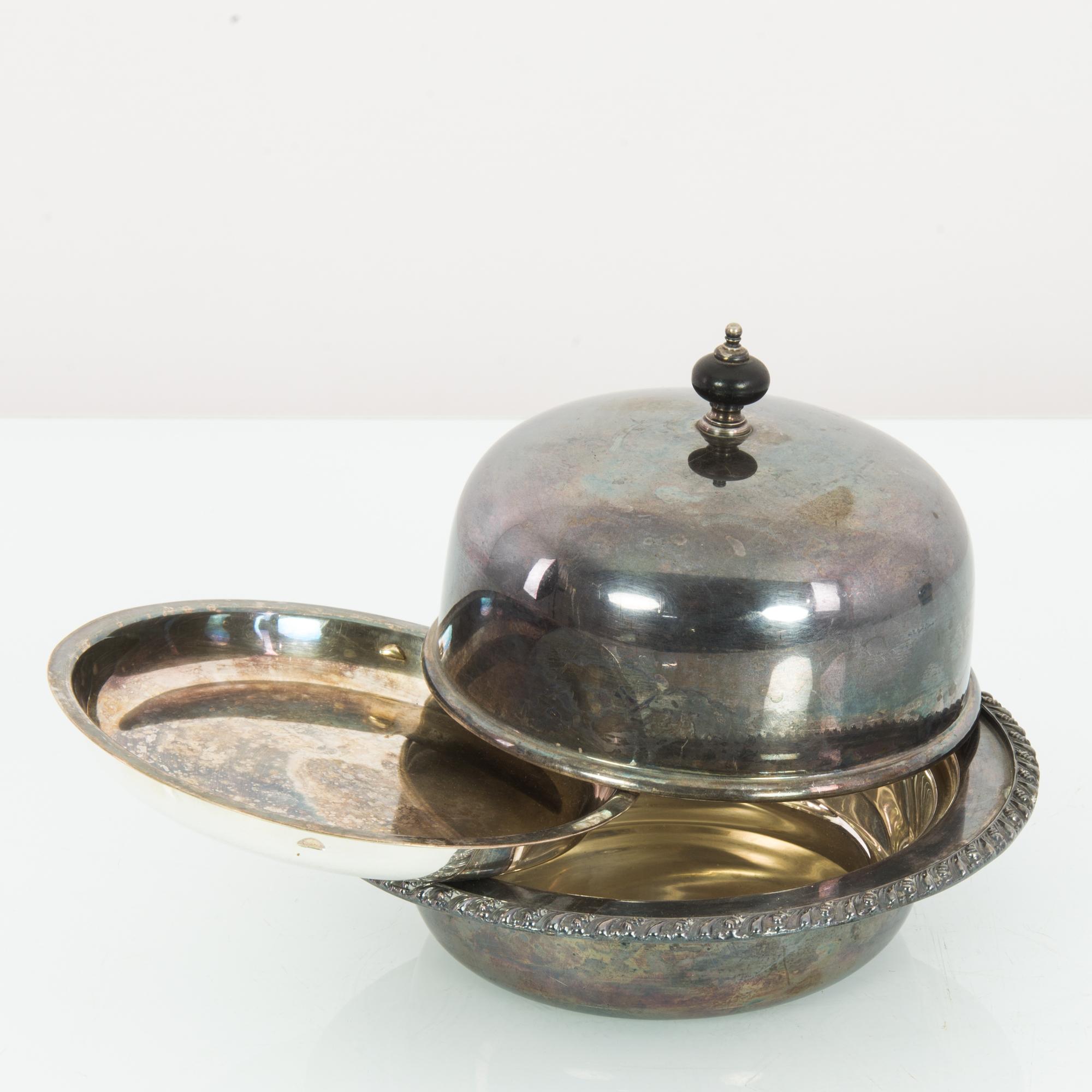 1920s European Silver-Plated Serving Bowl with Lid In Good Condition In High Point, NC