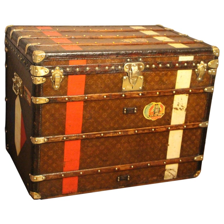 Louis Vuitton Large 'Monogram' Trunk Suitcase (1980's) — The Pop-Up📍
