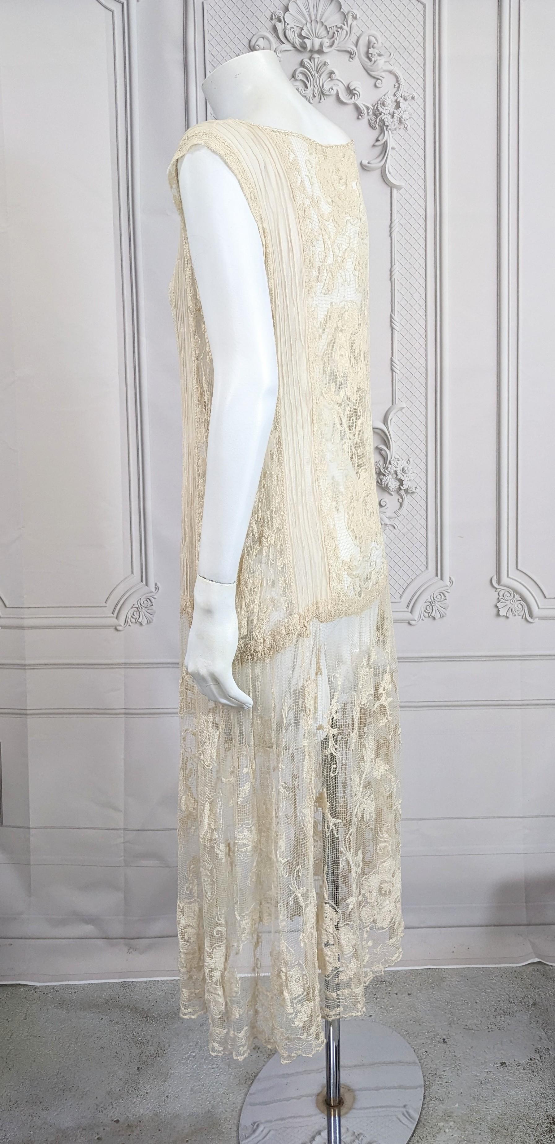 1920's Filet Lace and Chiffon Dress For Sale 2
